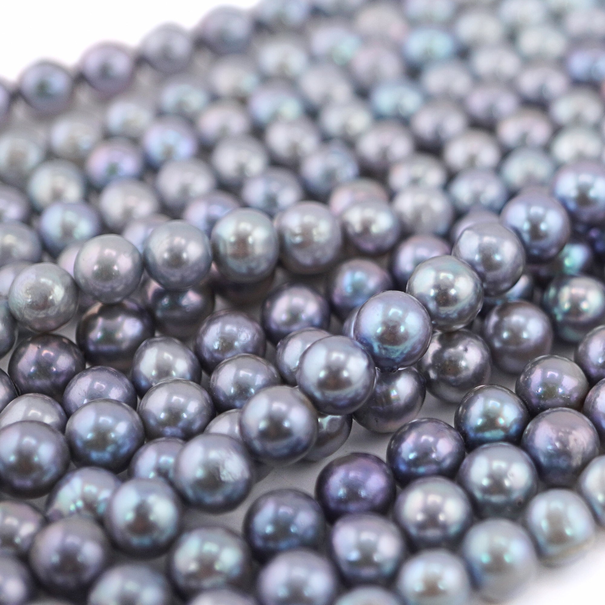 6 mm black freshwater beads