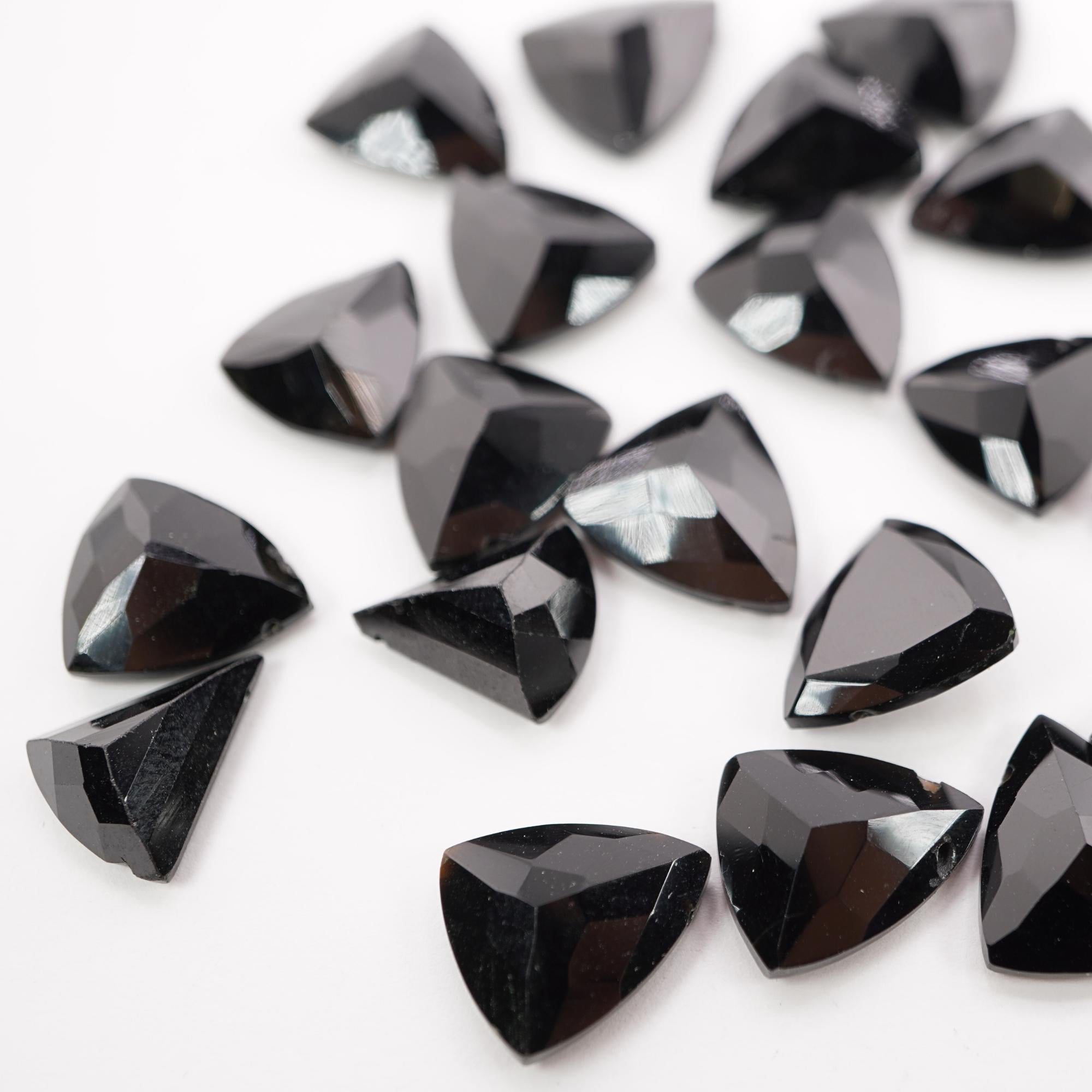 Black Onyx Faceted Trillian Shape Loose Gemstone