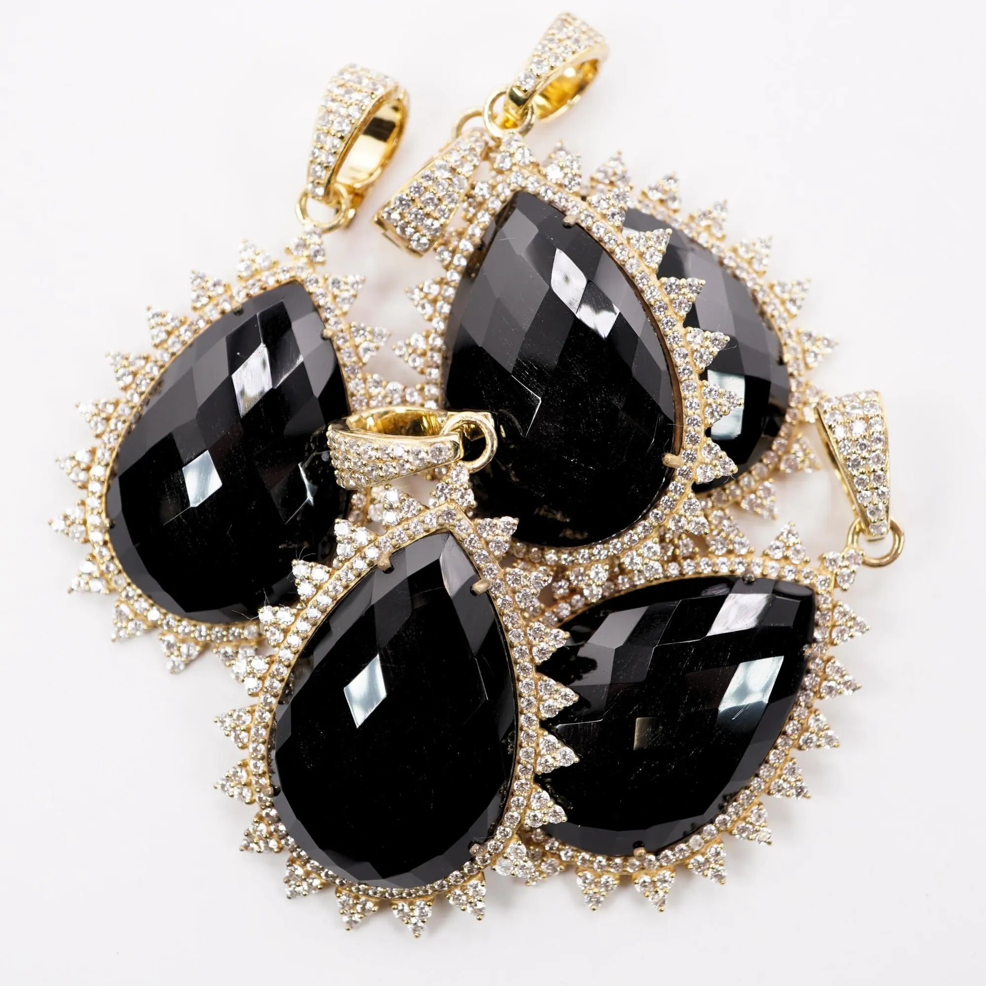Black Onyx Pear Shape Gemstone Gold Plated Bezel Finding Charm Pendant