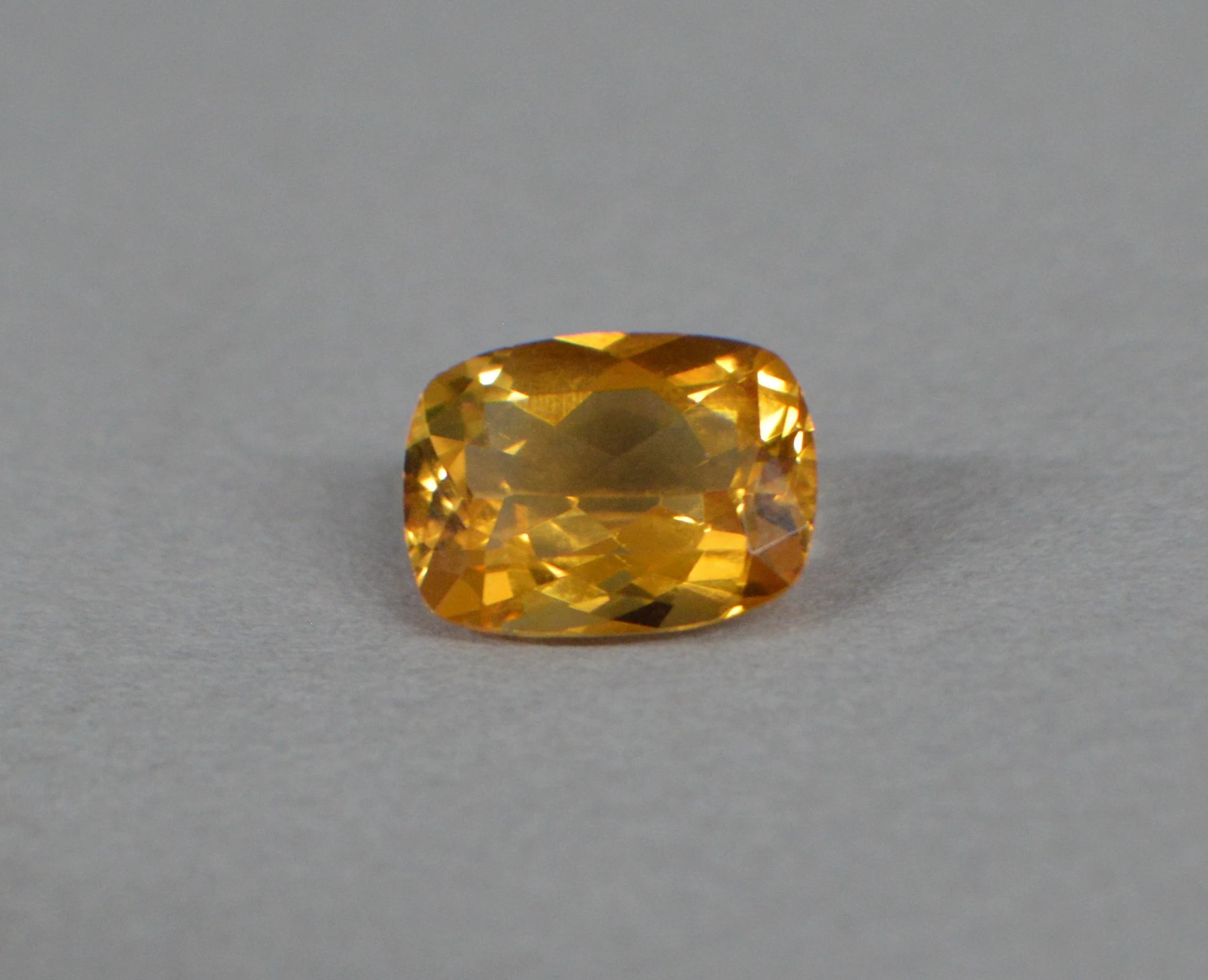 Citrine Quartz Emerald Cut Yellow Golden Cushion Shape Loose Gemstone
