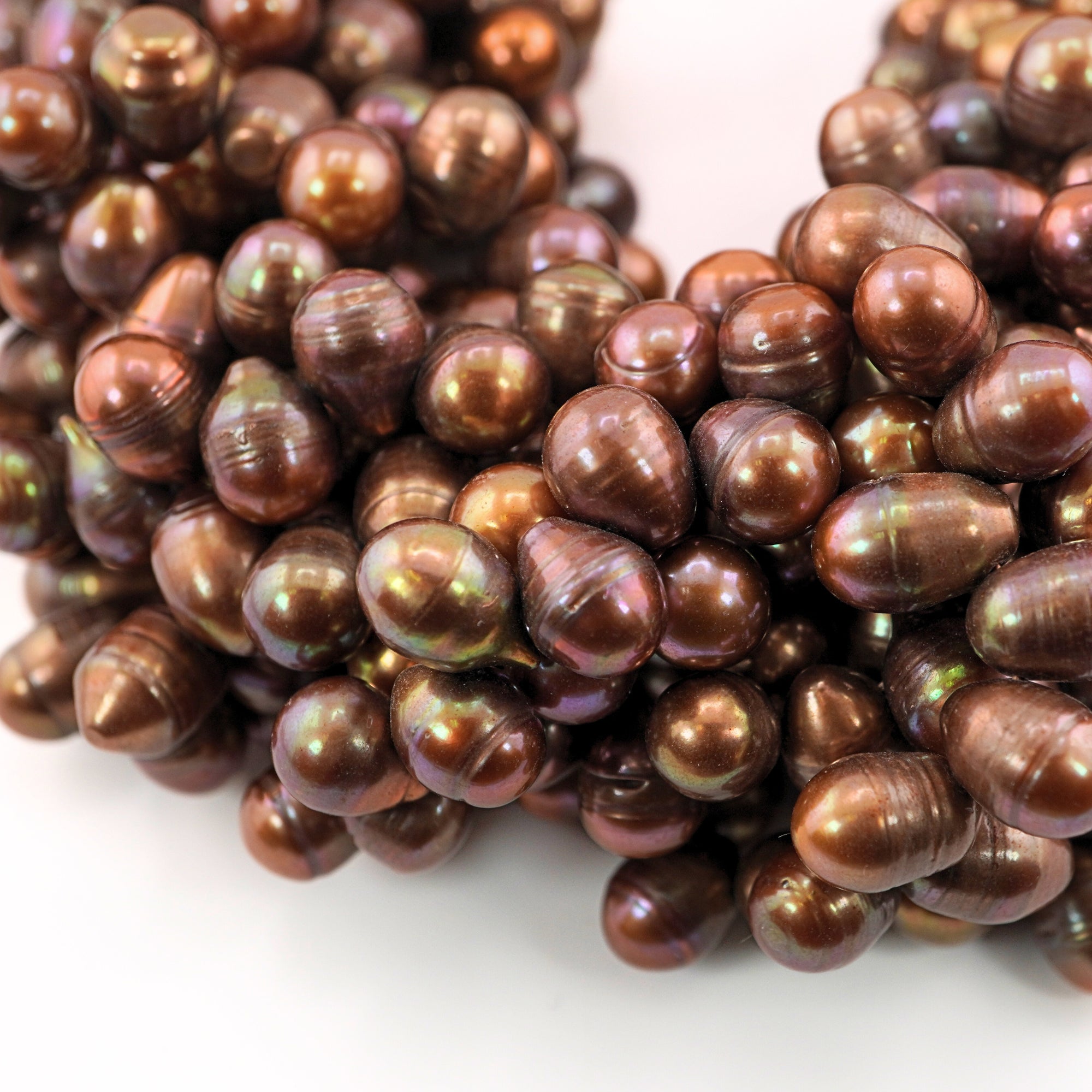 Elegant pearl beads golden tone