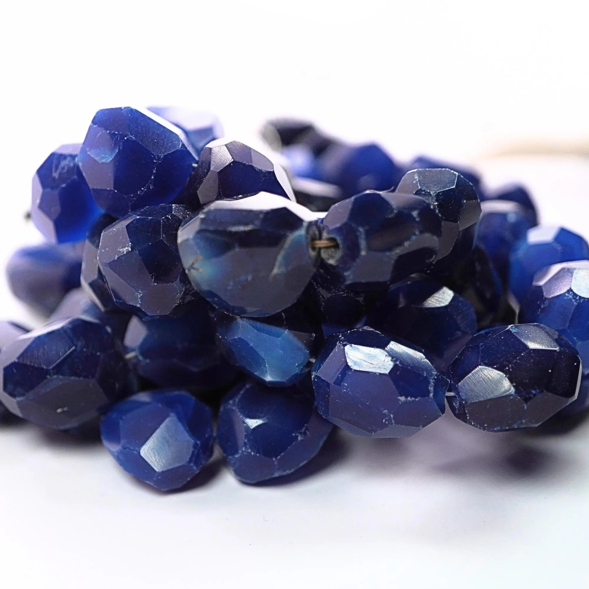 Blue Sapphires Quantum Faceted Nugget Shape Gemstone Strand Beads