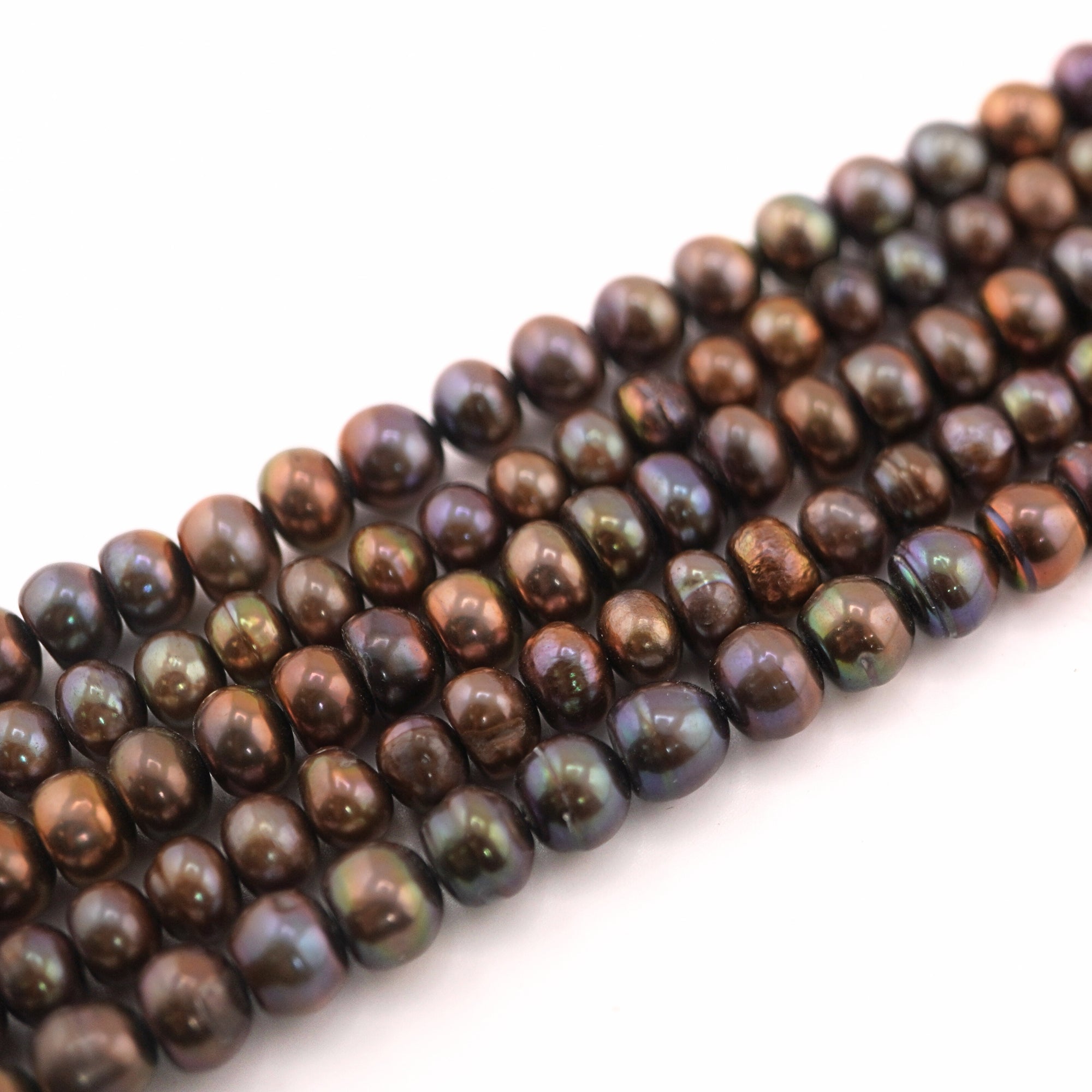 Iridescent Freshwater Bulk Pearls for Jewelry