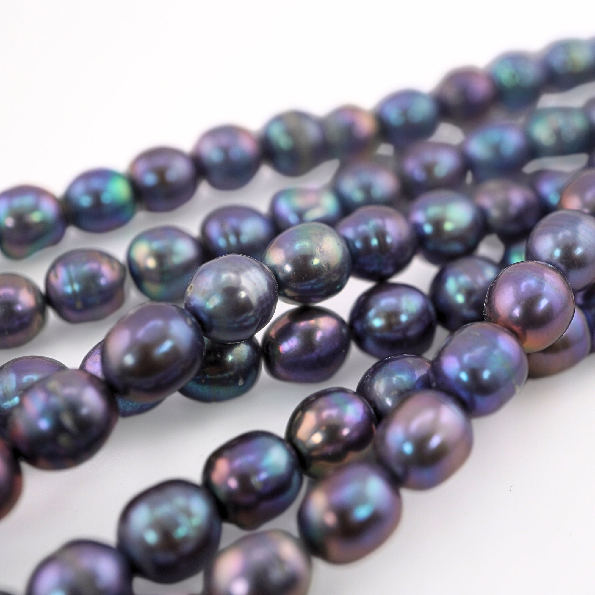 Iridescent freshwater pearls for jewelry