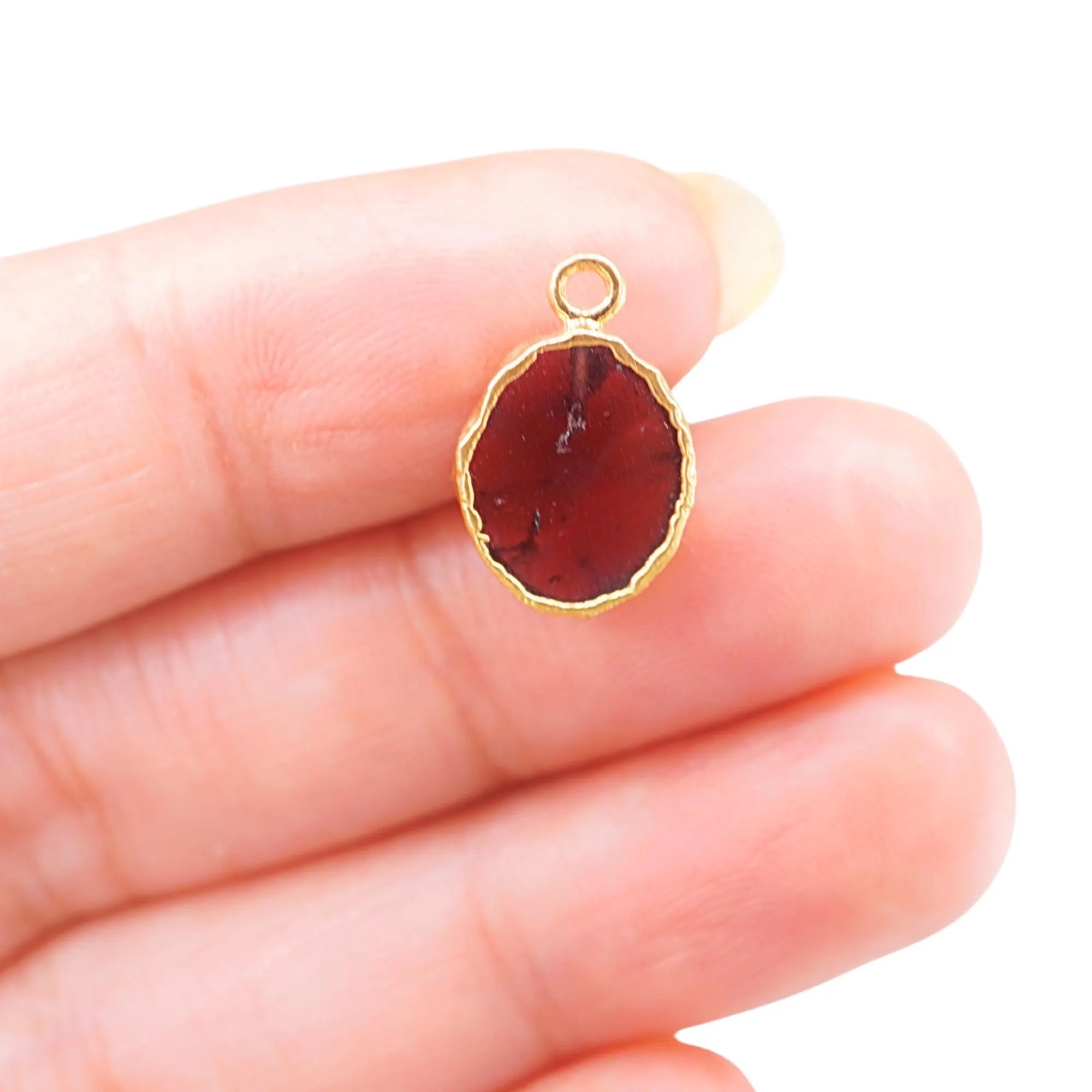 Natural Red Garnet Oval Shape Gemstone Gold Electroplated Charm Pendant