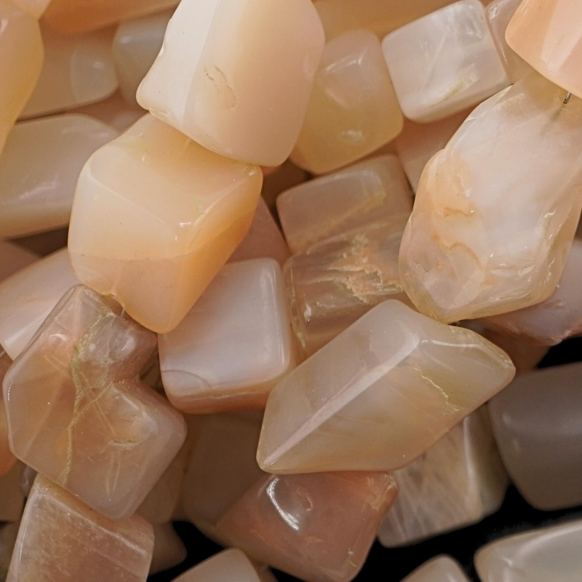 Peach Moonstone Smooth Pebble Nugget Shape Gemstone Stand Beads