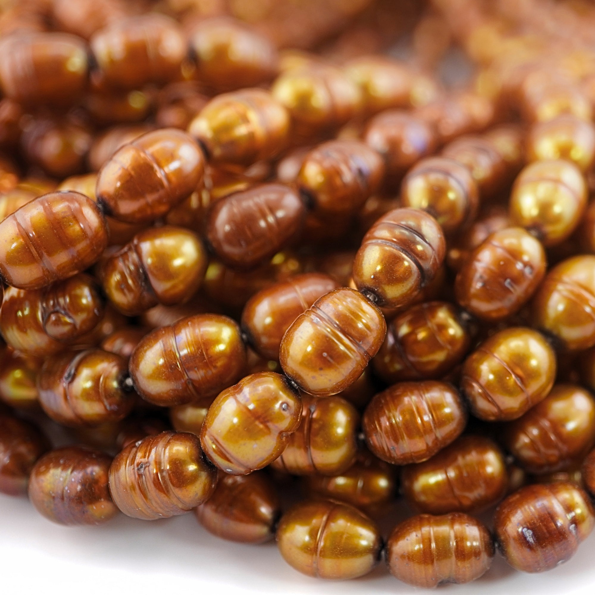 Premium quality natural freshwater pearls beads