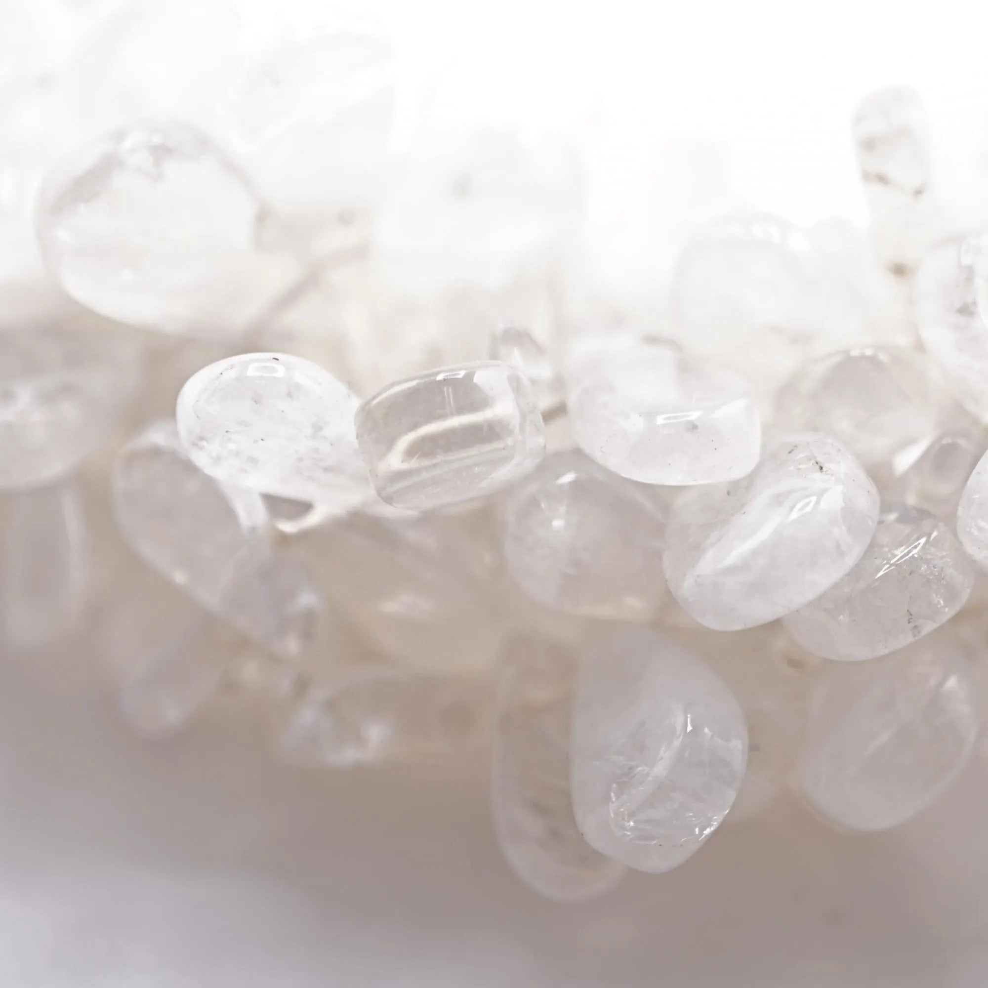 Natural rainbow moonstone gemstone beads for jewelry