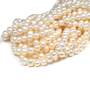 White freshwater pearl beads