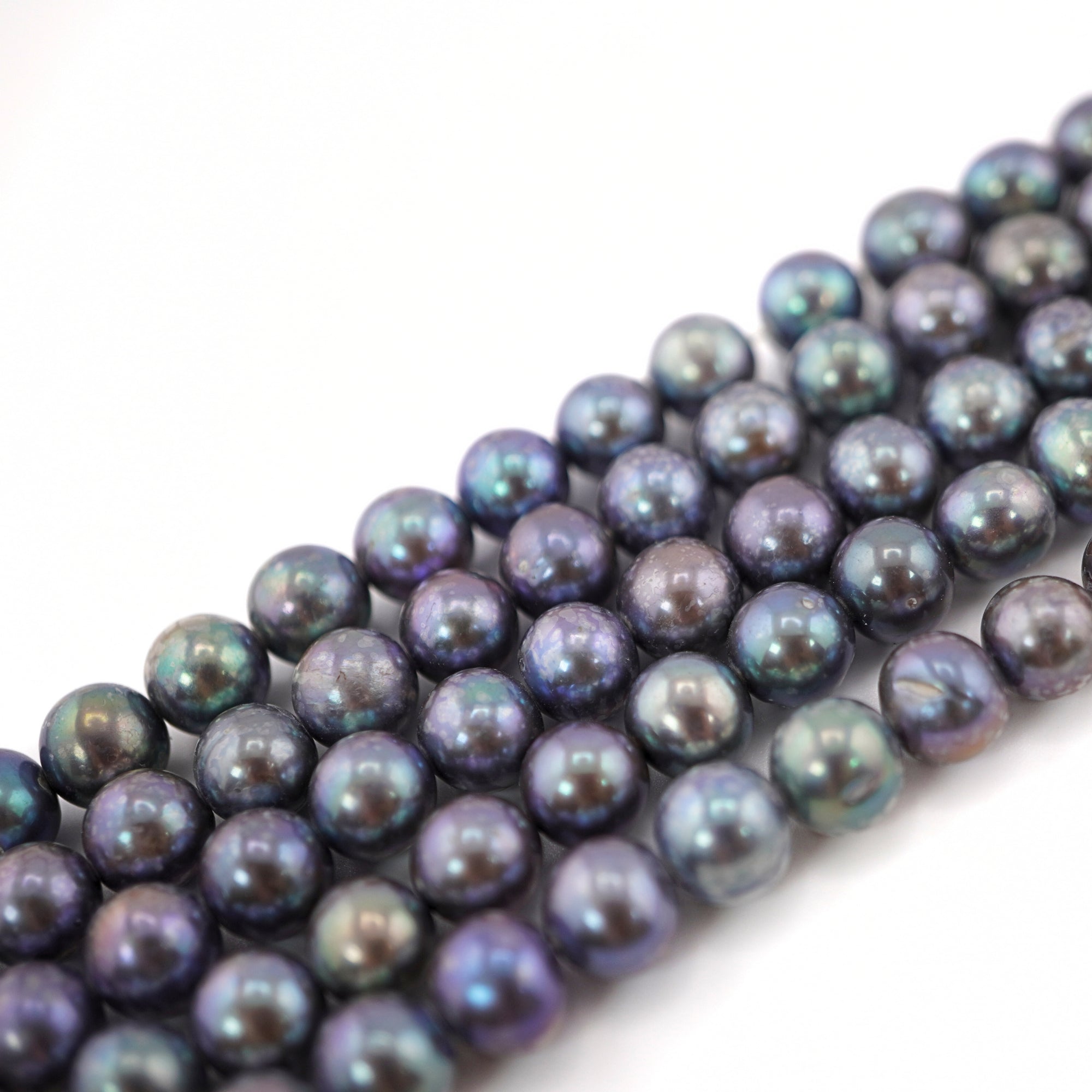 Wholesale Genuine Peacock Pearls