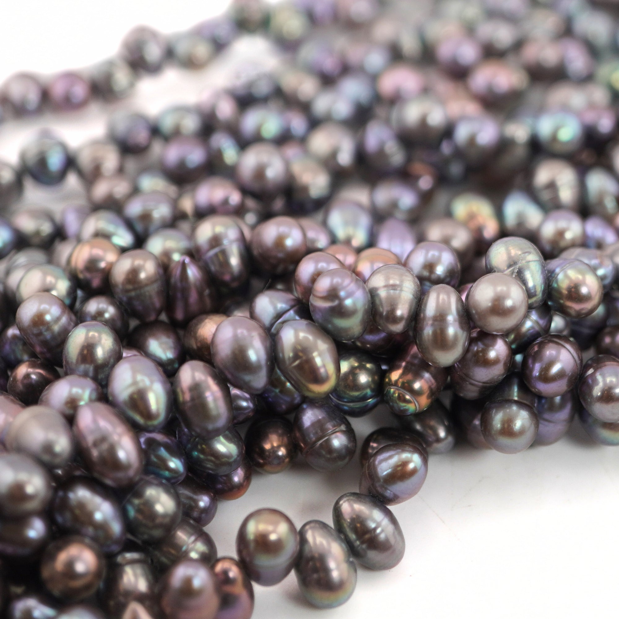 oval-shaped high-quality freshwater pearl beads