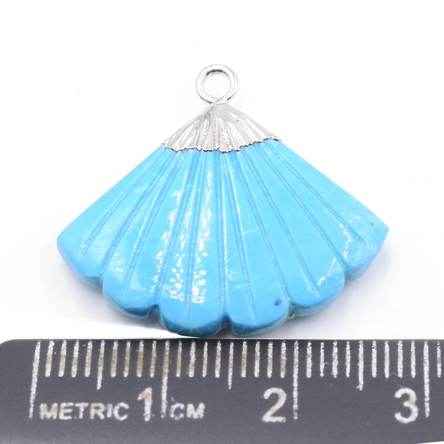19mm howlite feather pendant for women