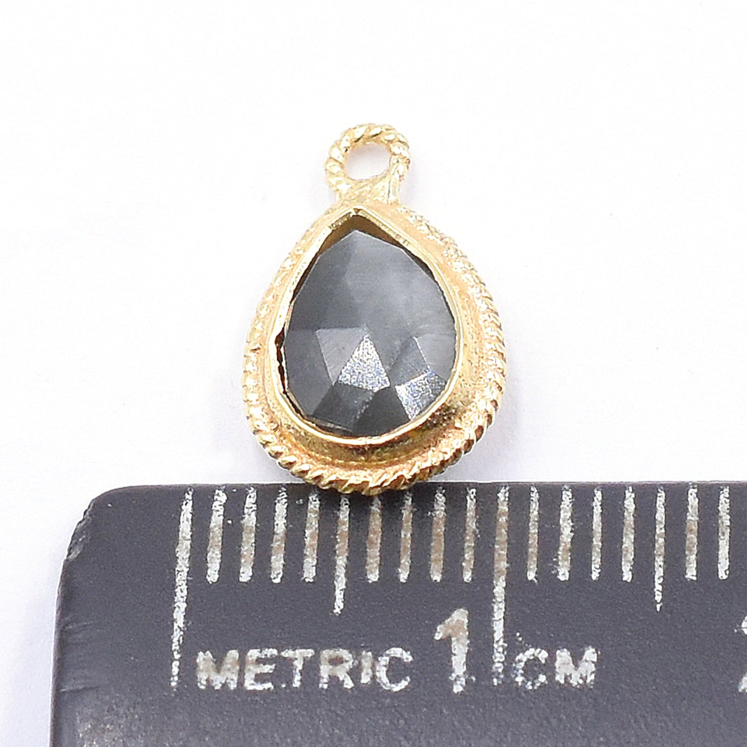 Vermeil cat’s eye pear pendant