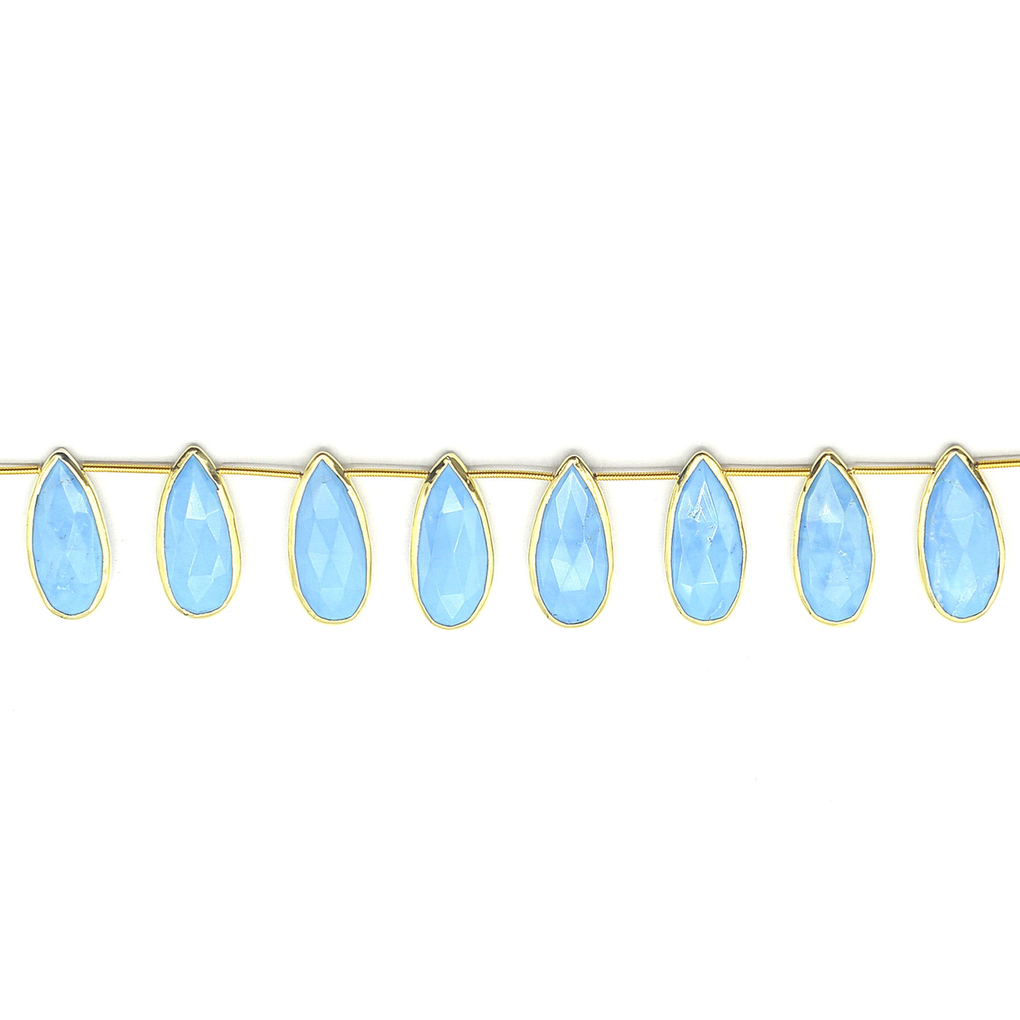 Howlite strand with vermeil