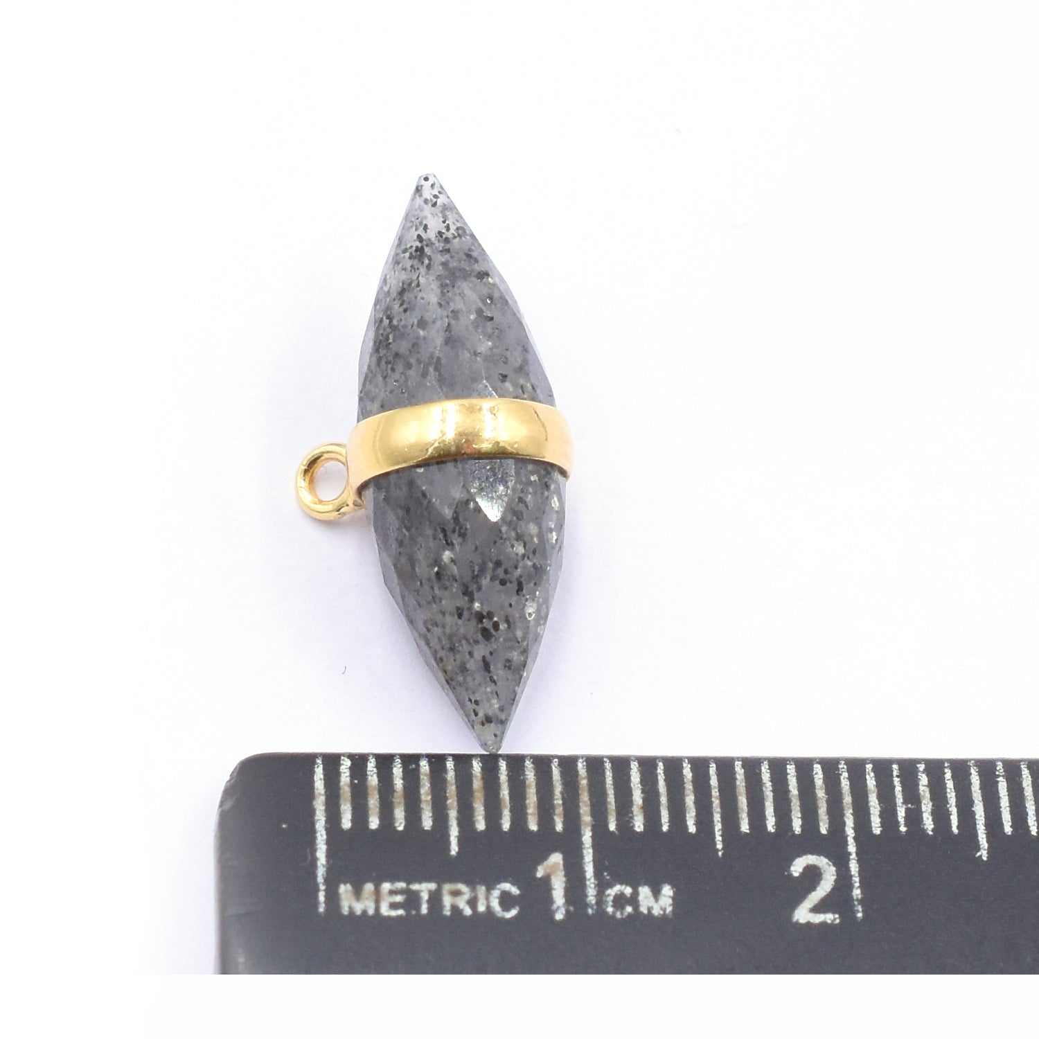 Black sunstone pendant with silver vermeil