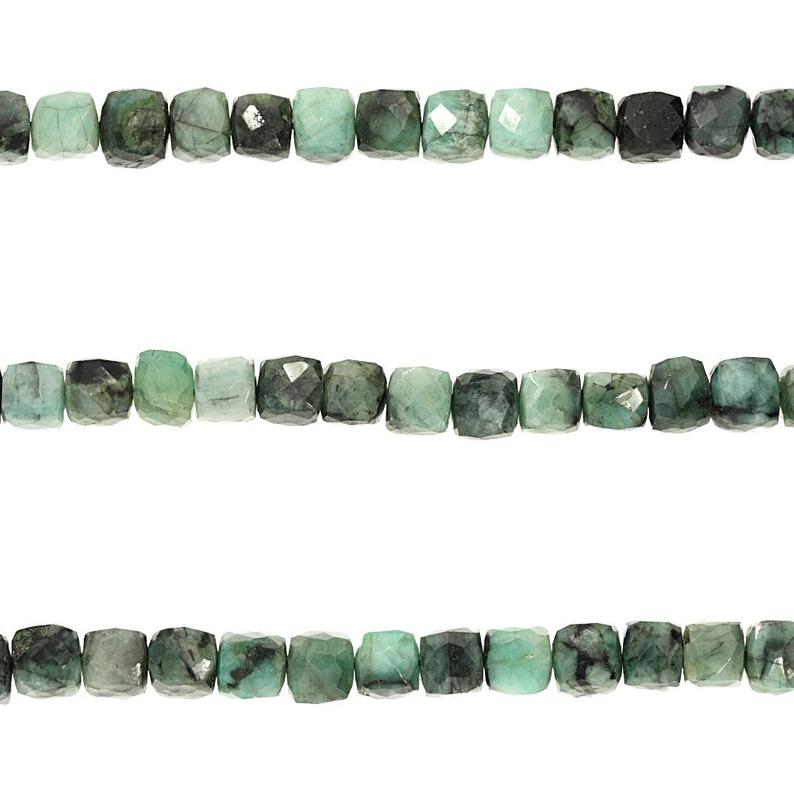 Emerald Beads Cube Shape