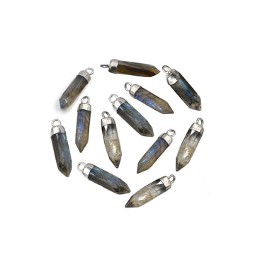 Labradorite Pendant Bullet Shape in Silver Finish