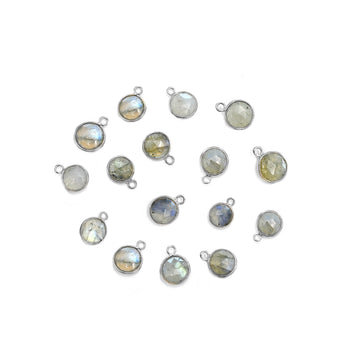 Labradorite pendant silver bezel