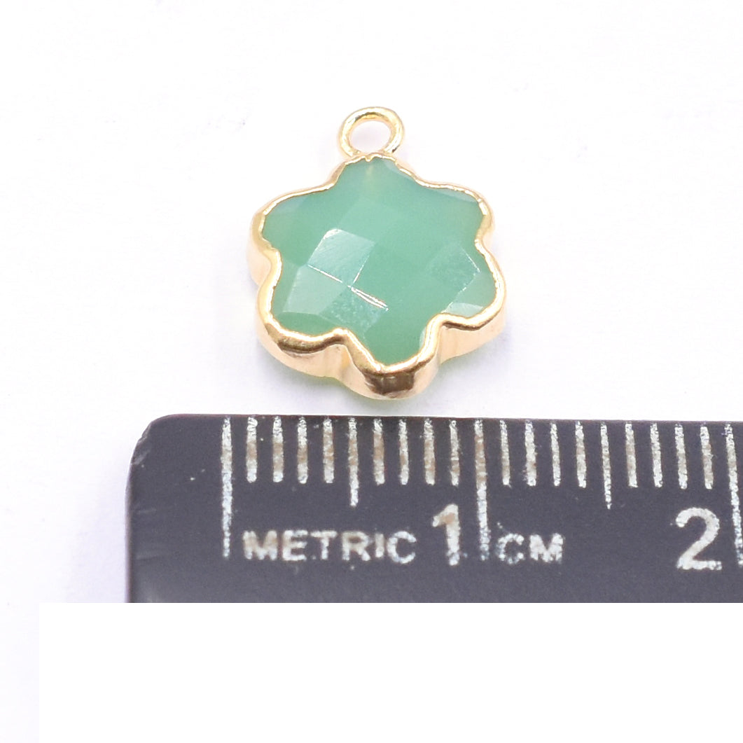 natural chrysoprase gemstone pendant clover design