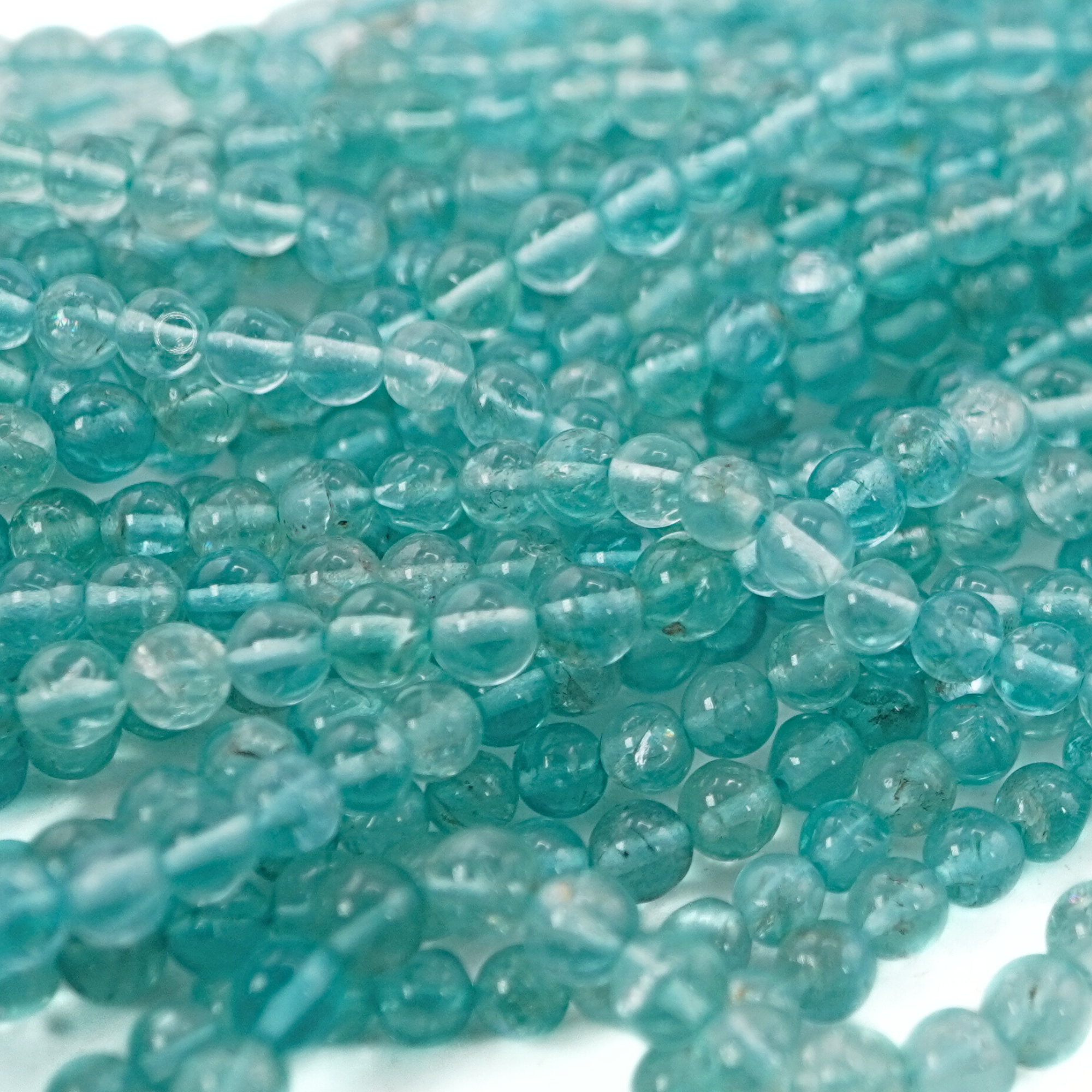 Apatite Smooth Rondelle Shape Gemstone Strand Beads