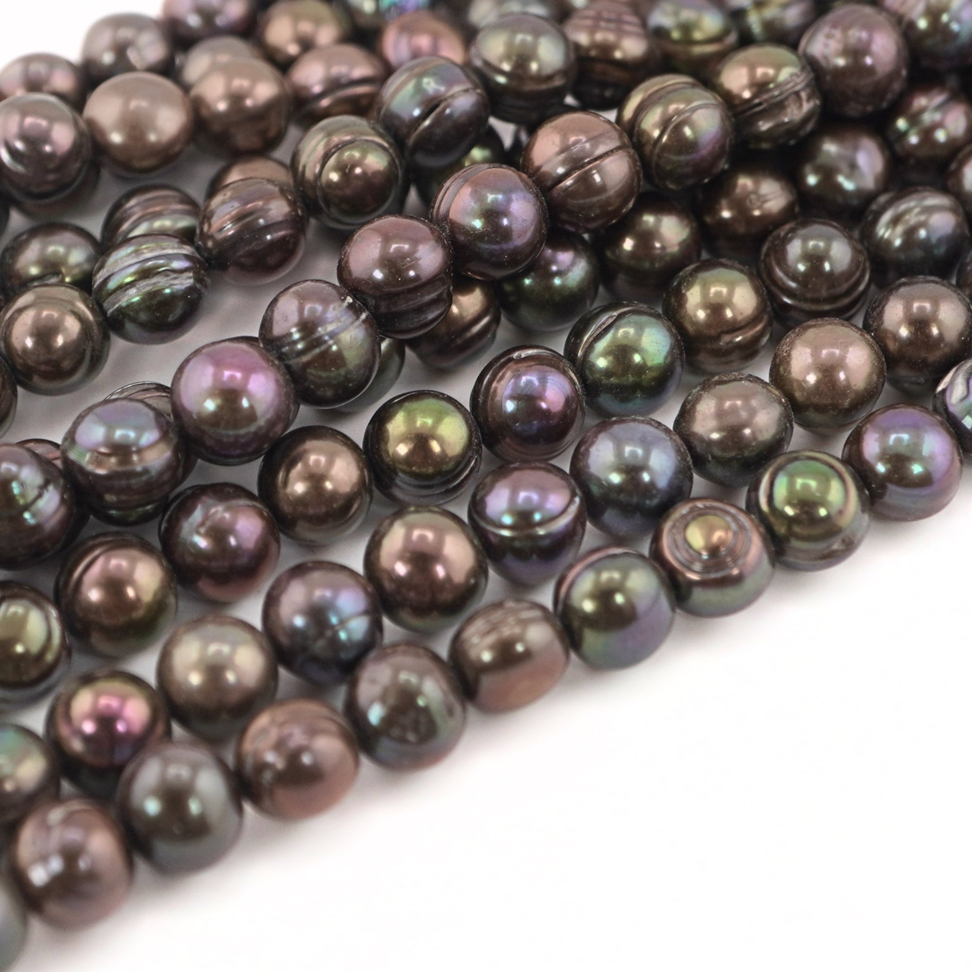 Buy Freshwater Pearls Online – Peacock Round Beads

