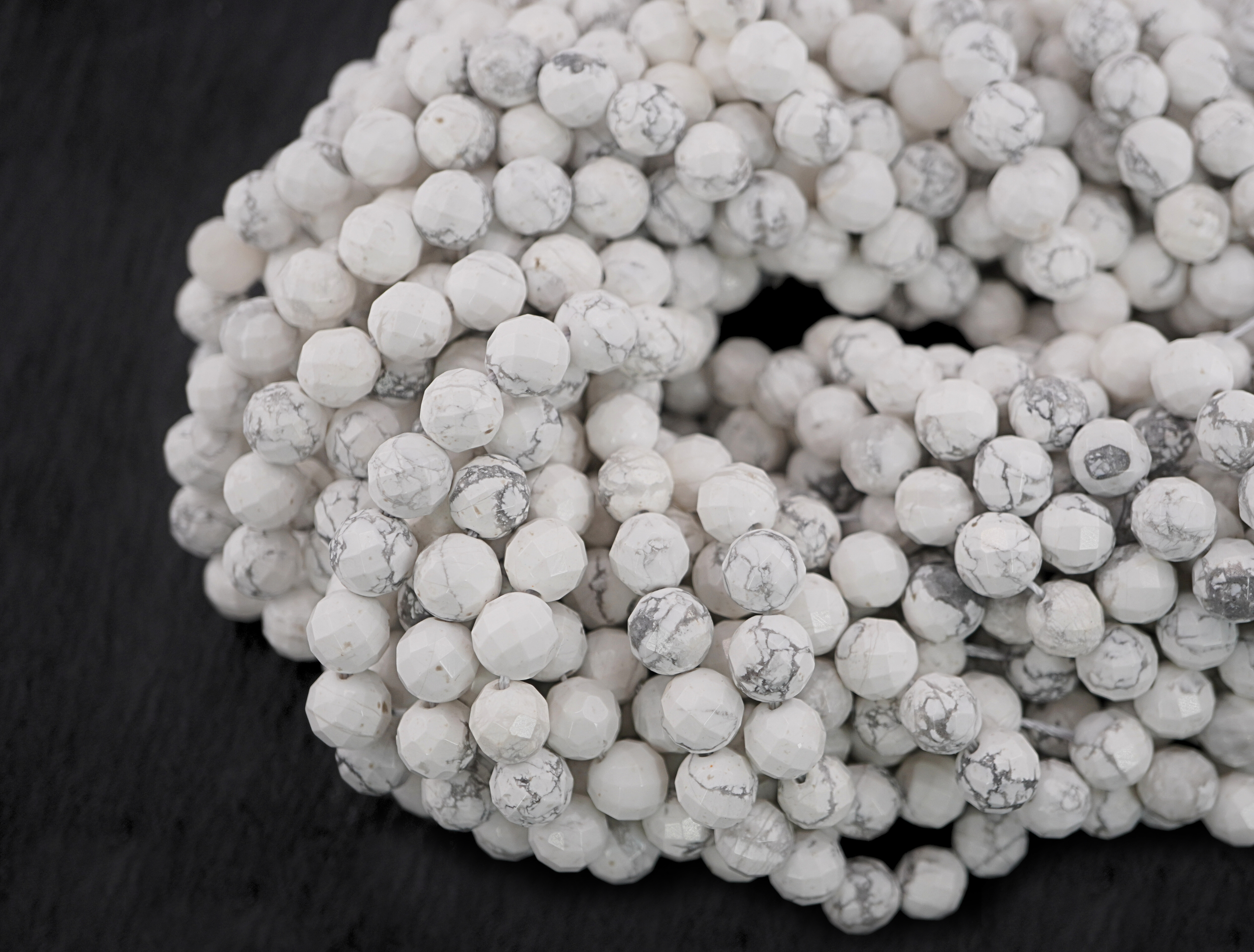 White Howlite Faceted Round Shape Gemstone Strand Beads