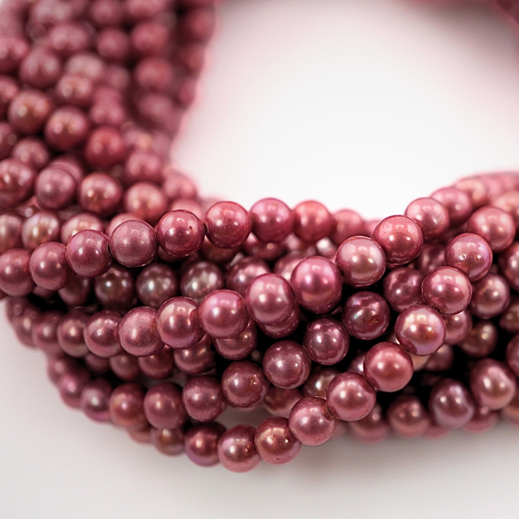 Raspberry Round Freshwater Pearls Beads