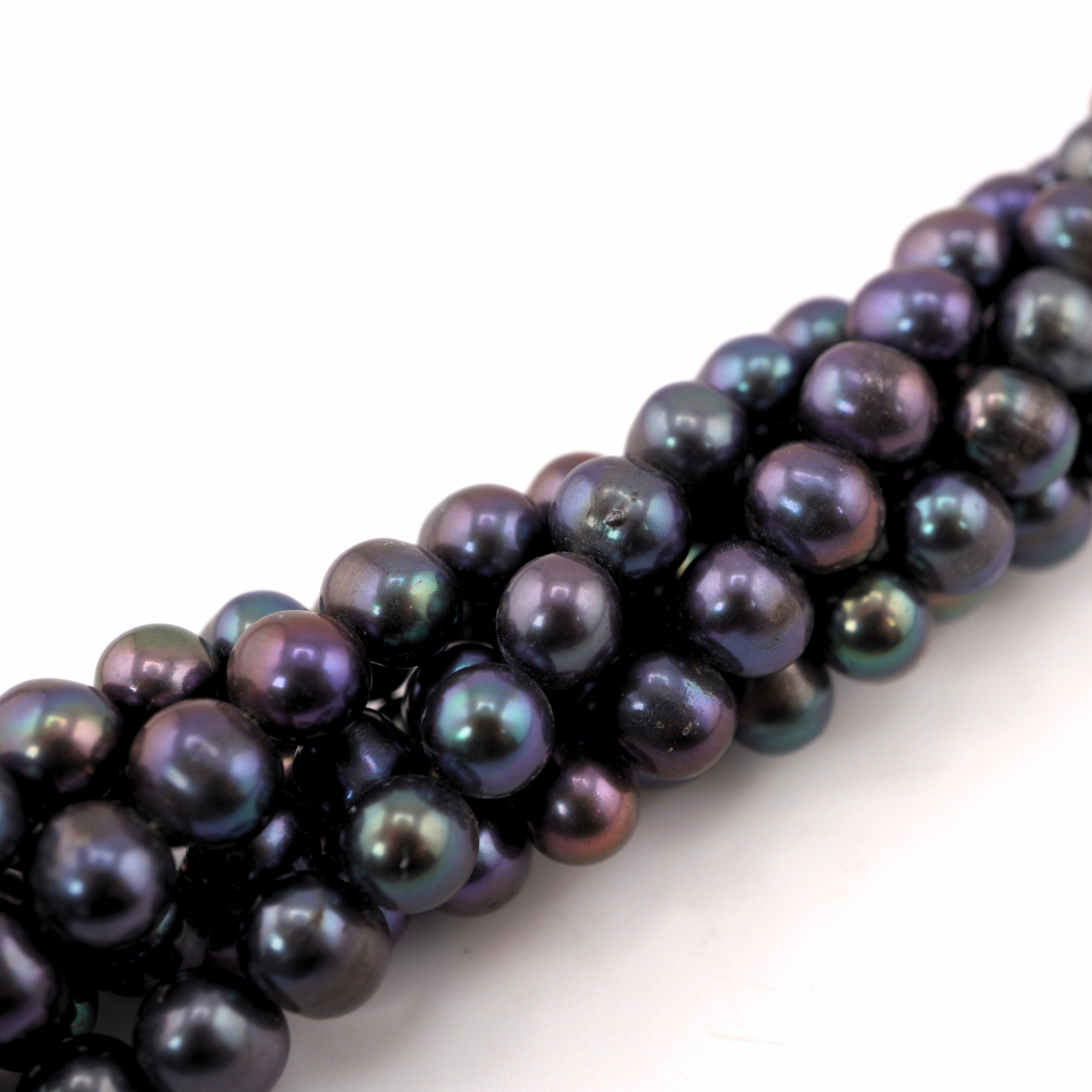 8 x 7 MM Peacock Oval Round Freshwater Pearls Beads