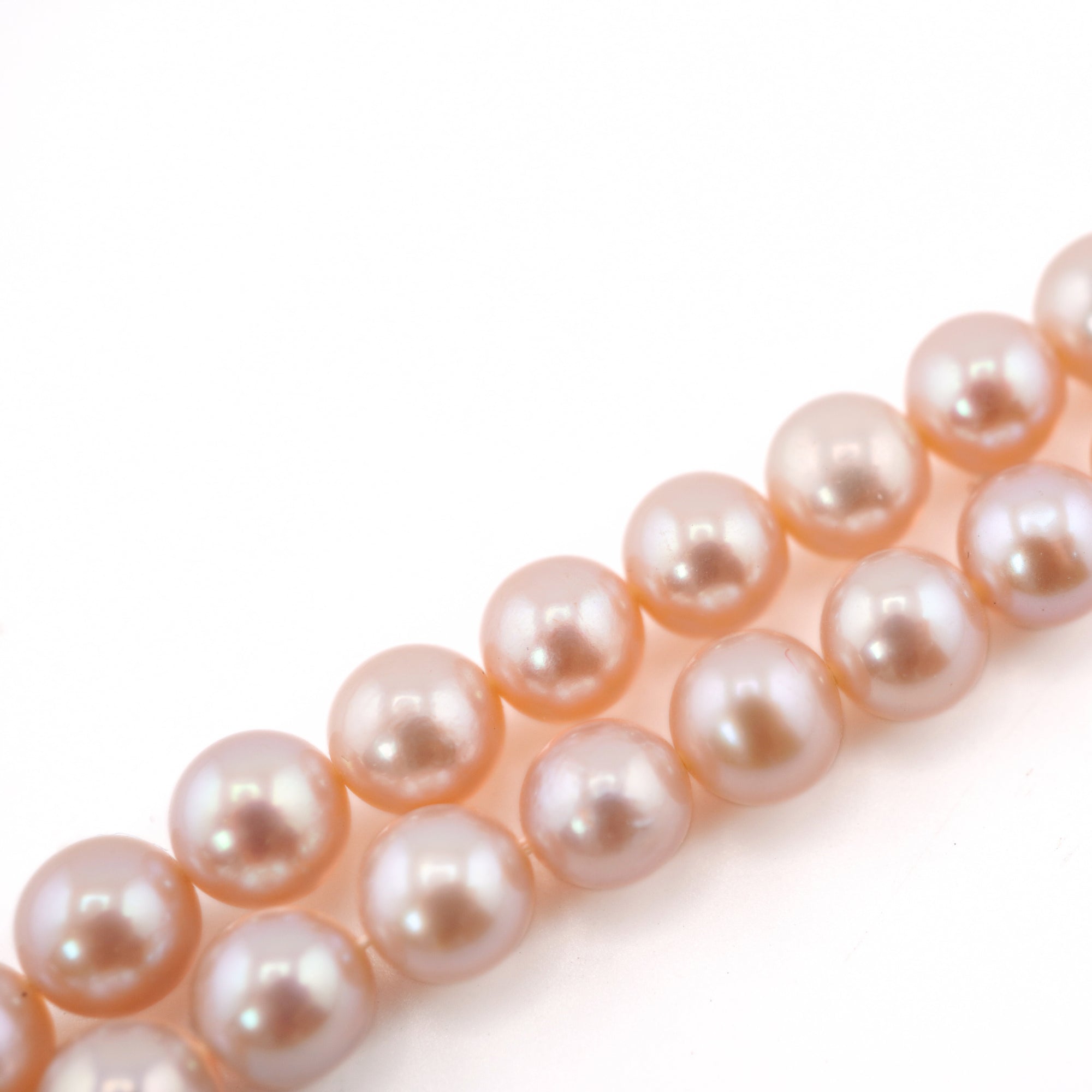 Peach Round Freshwater Pearls Beads