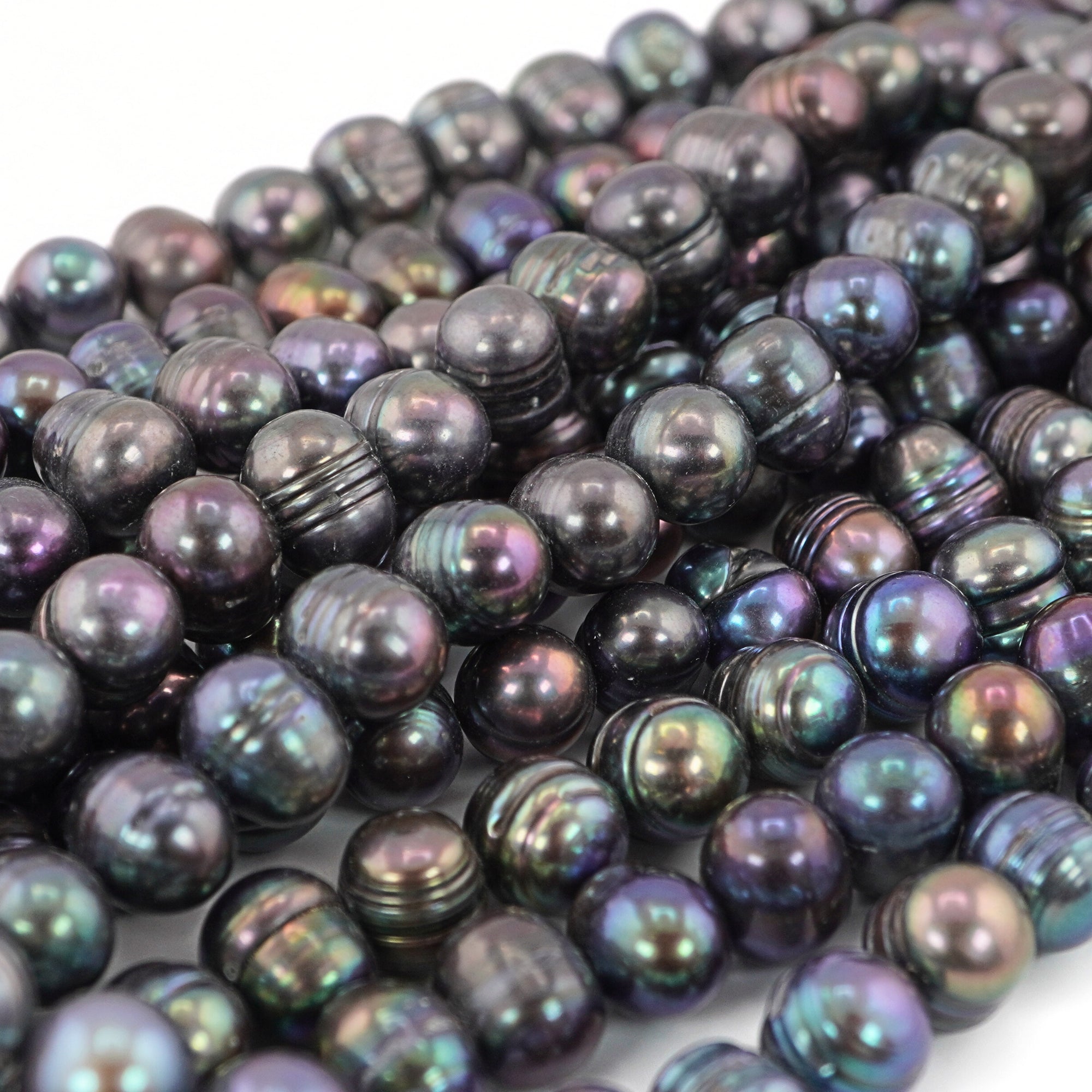 Peacock Near Round Freshwater Pearls Beads