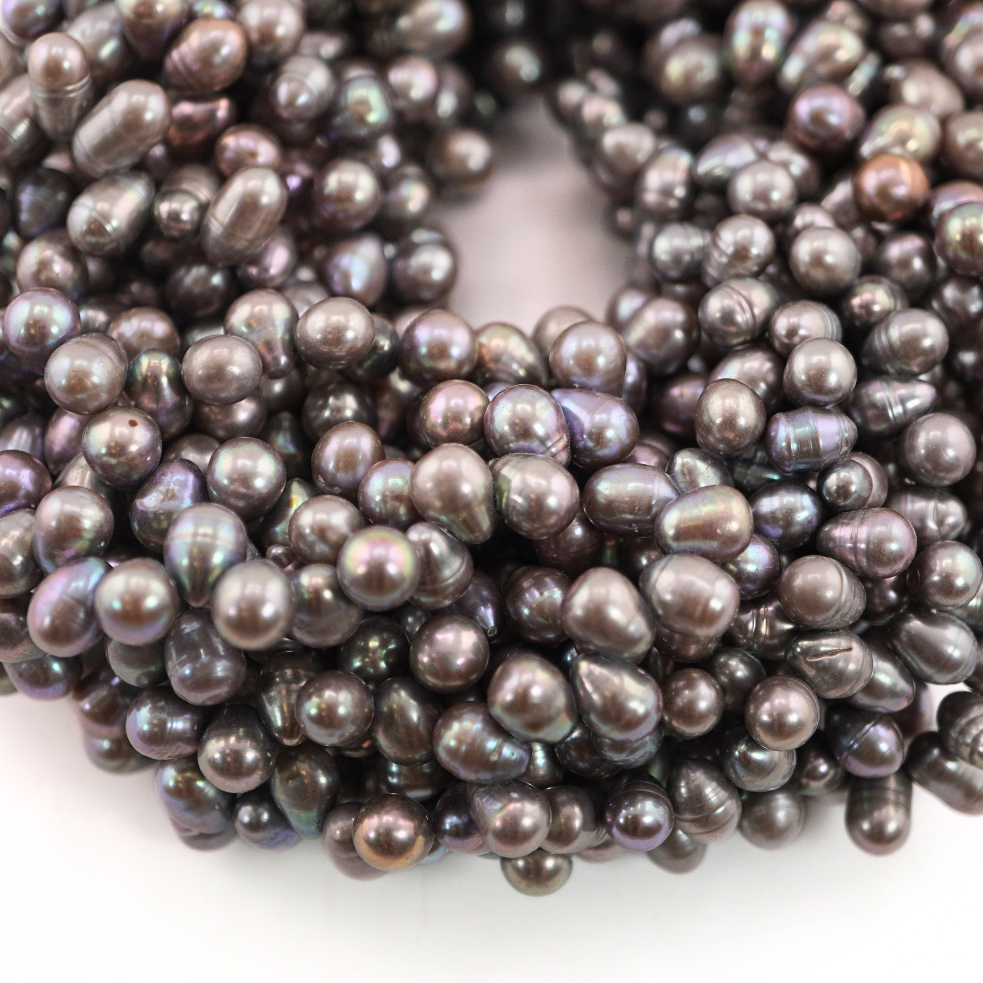 8 x 6 - 9 x 5 MM Peacock Oval Freshwater Pearls Beads