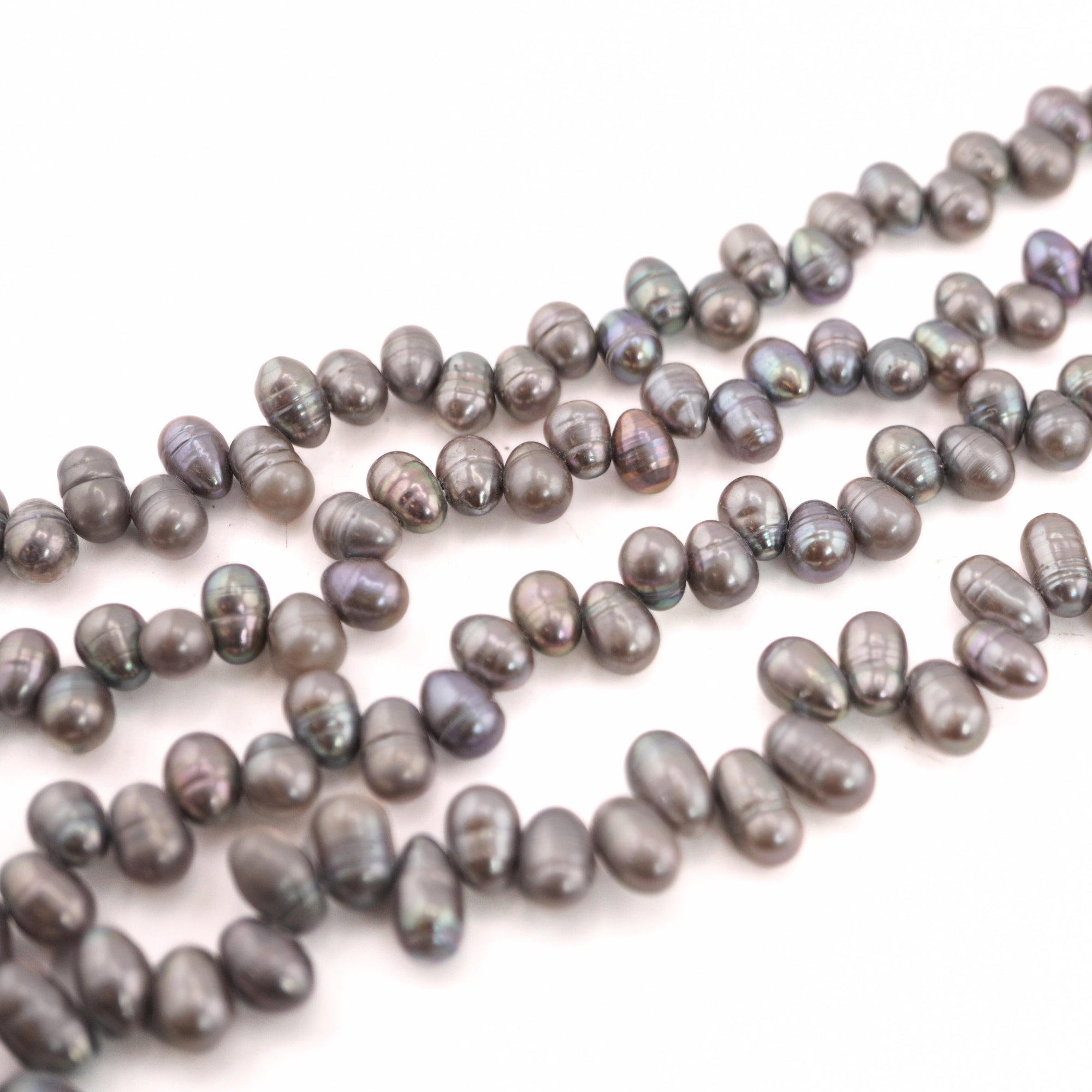 8 x 6 - 9 x 5 MM Peacock Oval Freshwater Pearls Beads