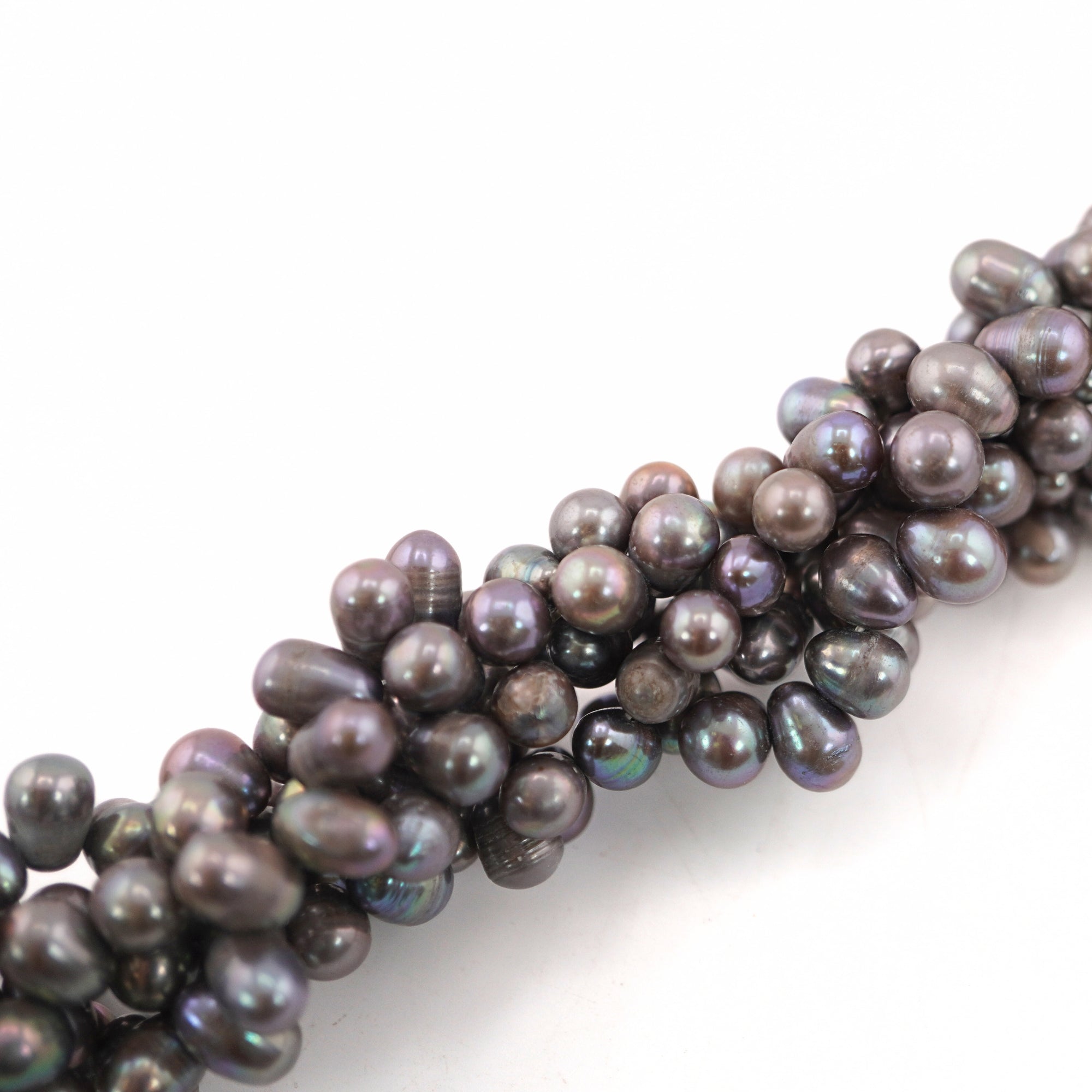 9 x 6 - 8 x 6 MM Peacock Oval Freshwater Pearls Beads