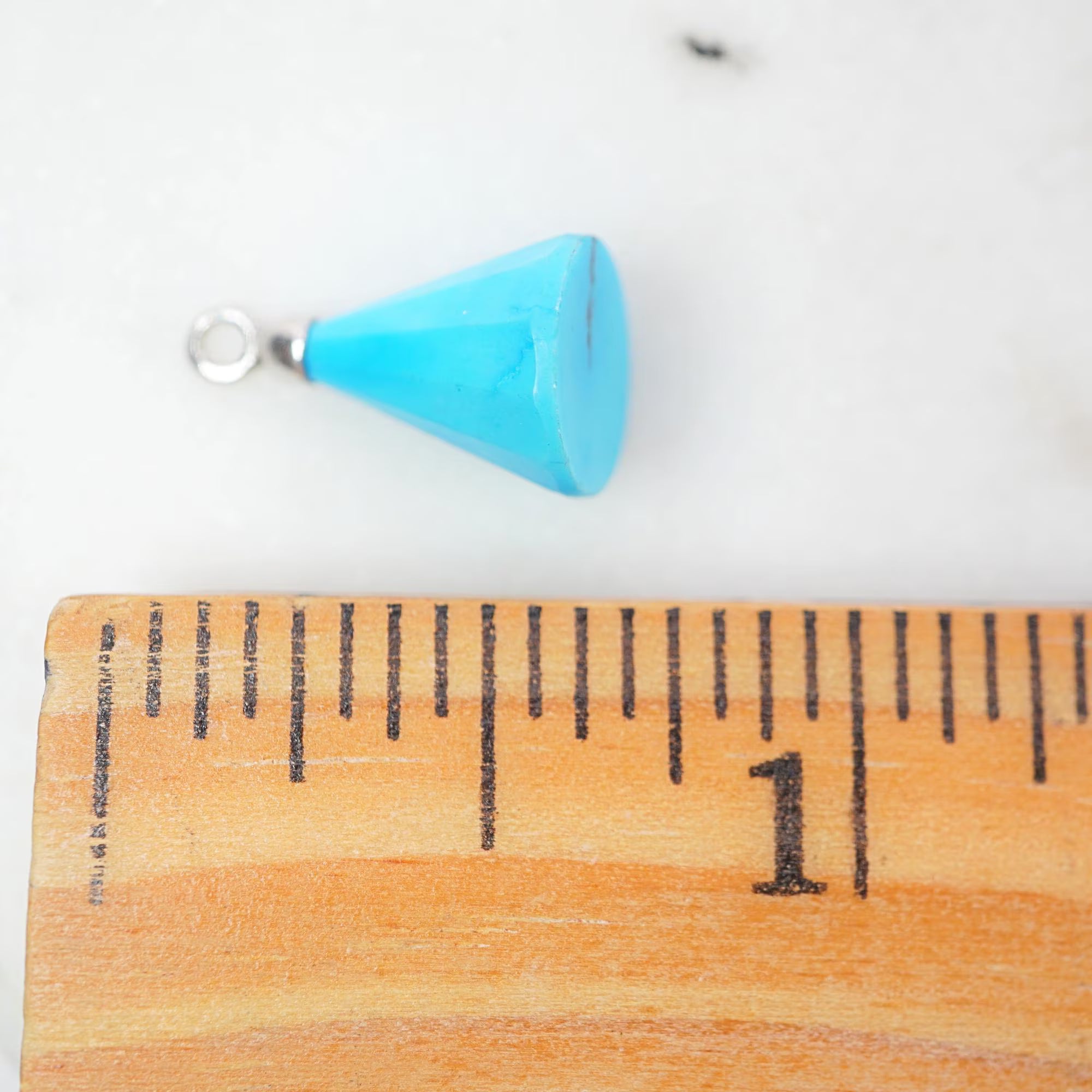 Howlite Turquoise Tringle Shape Gemstone Silver Electroplated Charm Pendant 