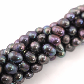 Jewelry making with peacock pearls

