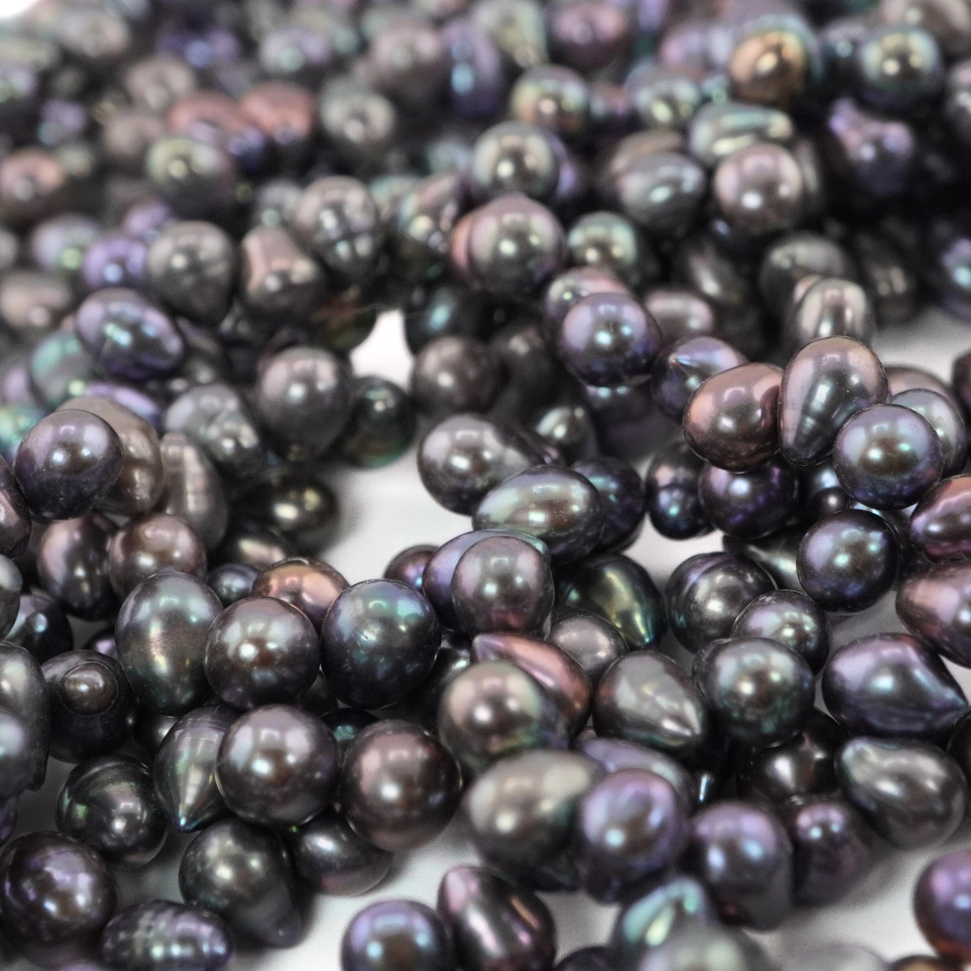 oval freshwater pearls for necklaces

