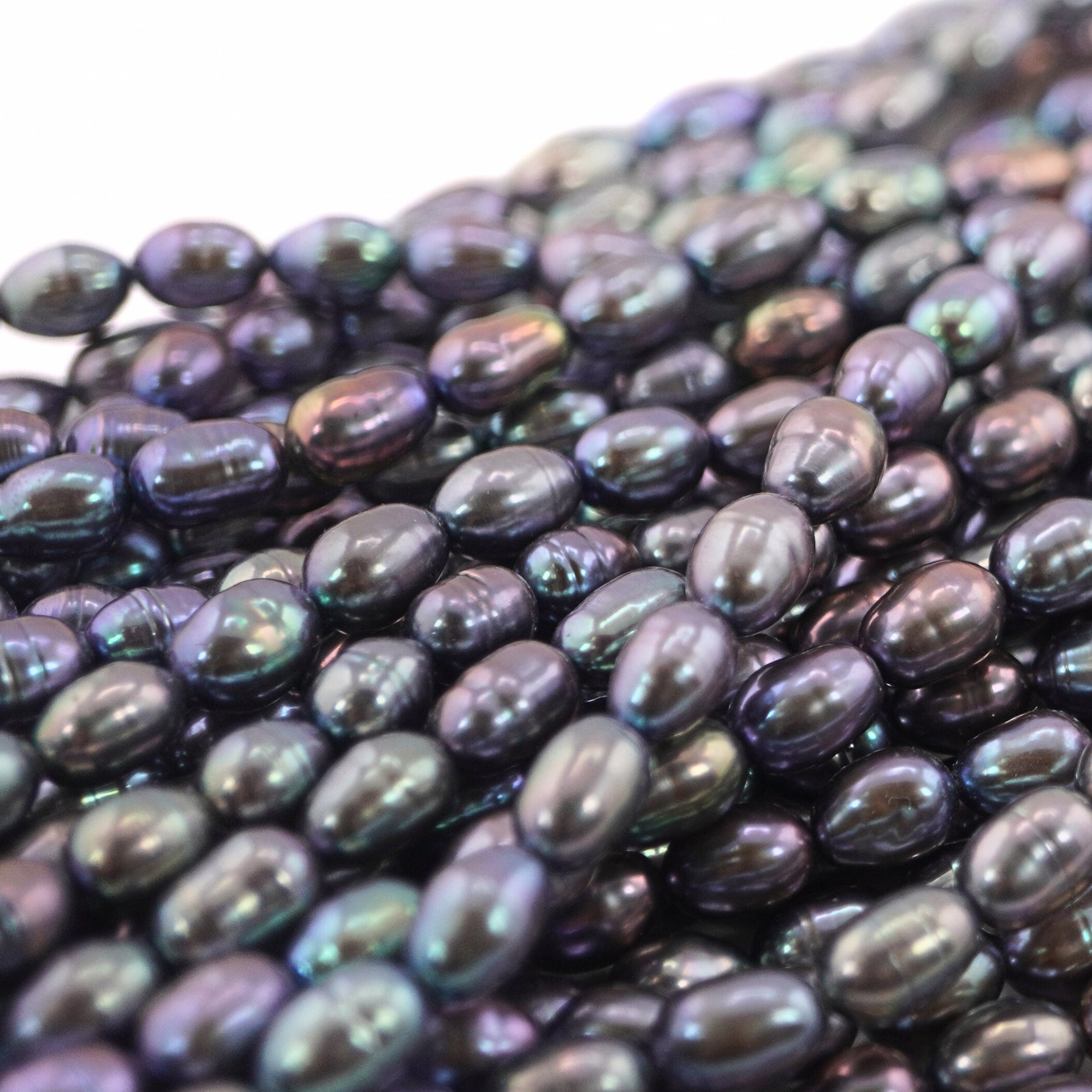 wholesale freshwater peacock beads

