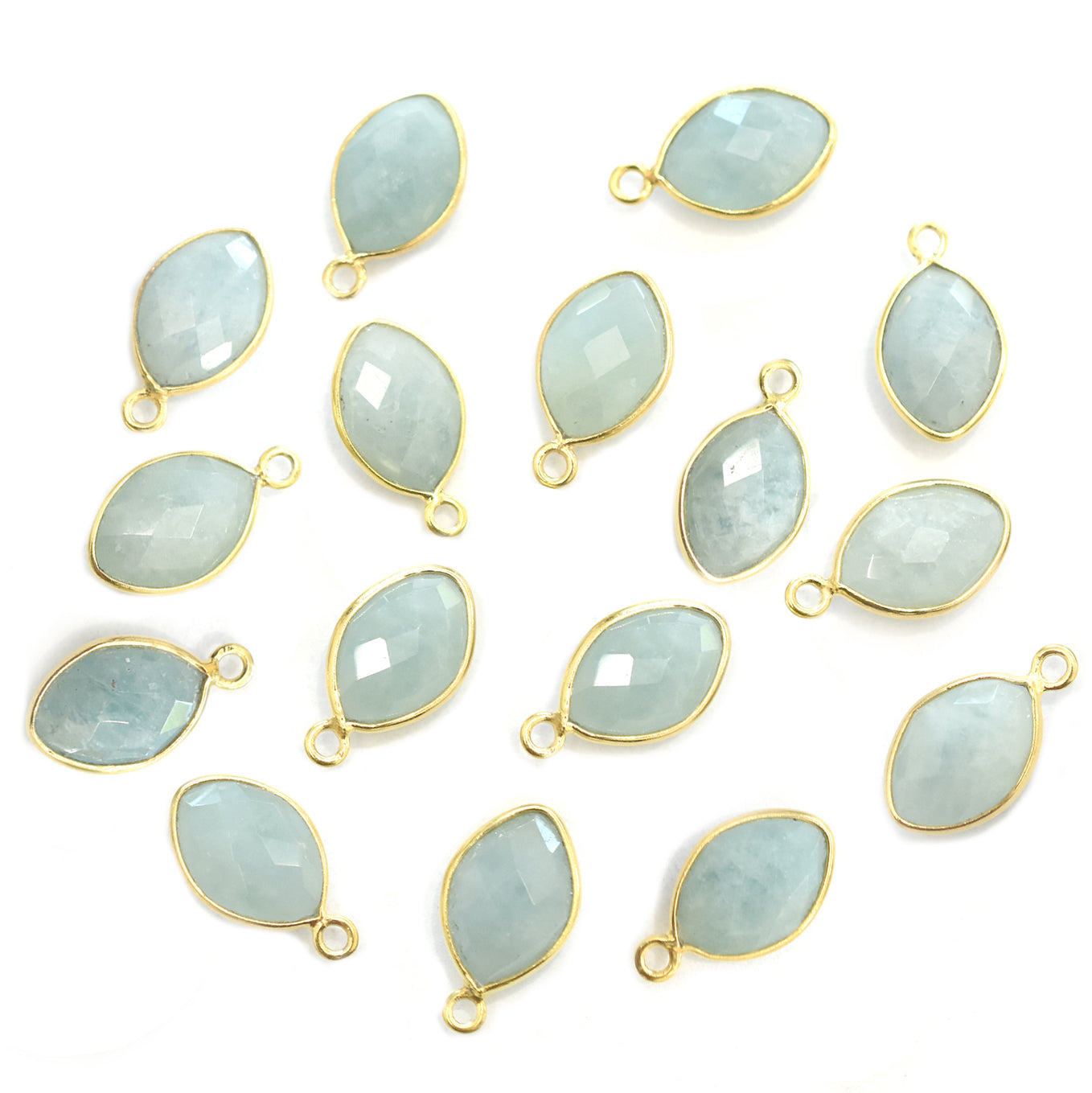 Stunning aquamarine pendant set in silver vermeil