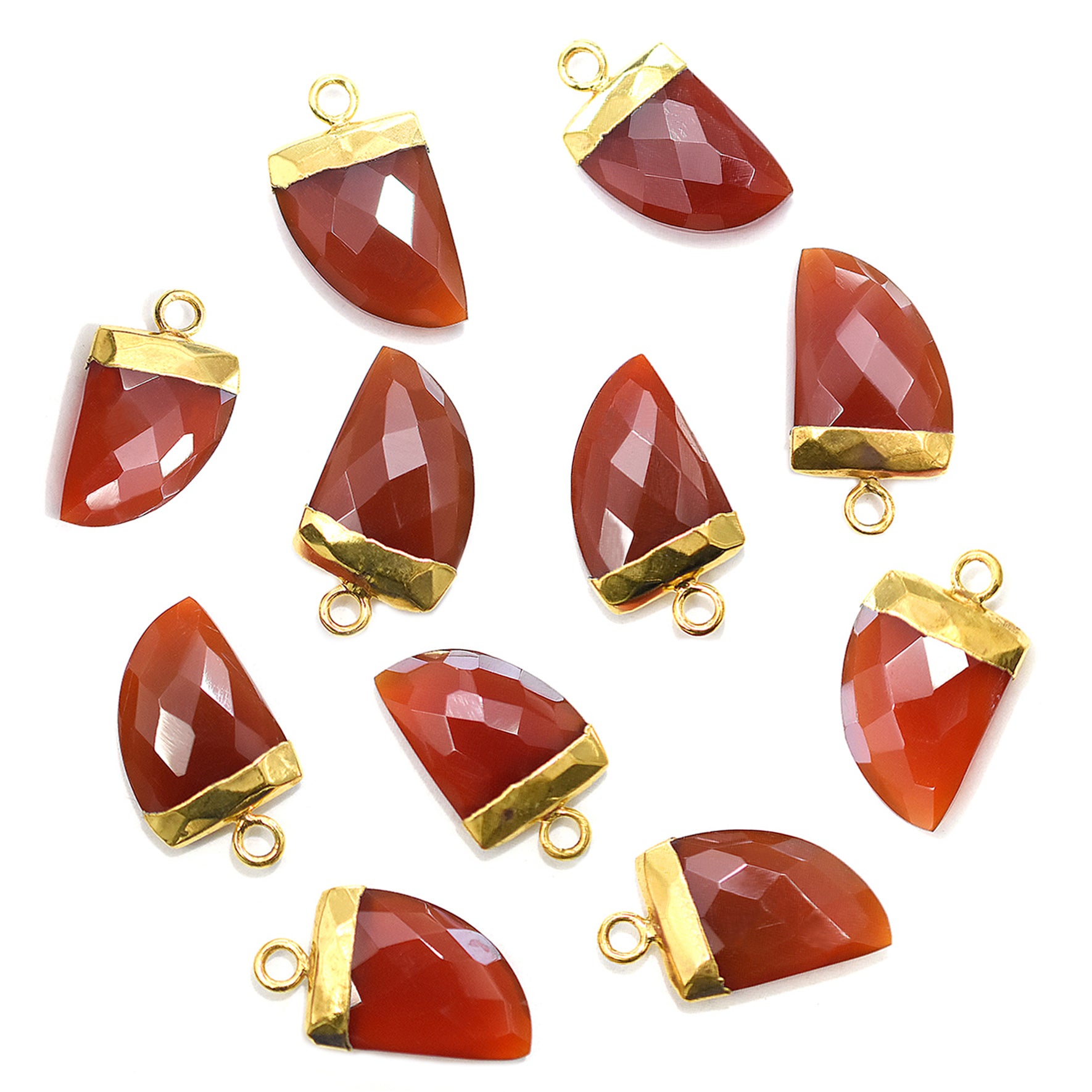 Red Onyx Horn Shape 14 x 10 MM Gold Electroplated Pendant