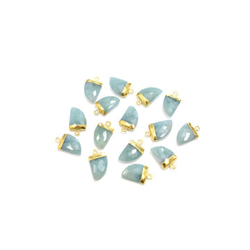 Horn shaped aquamarine pendant with gold plating