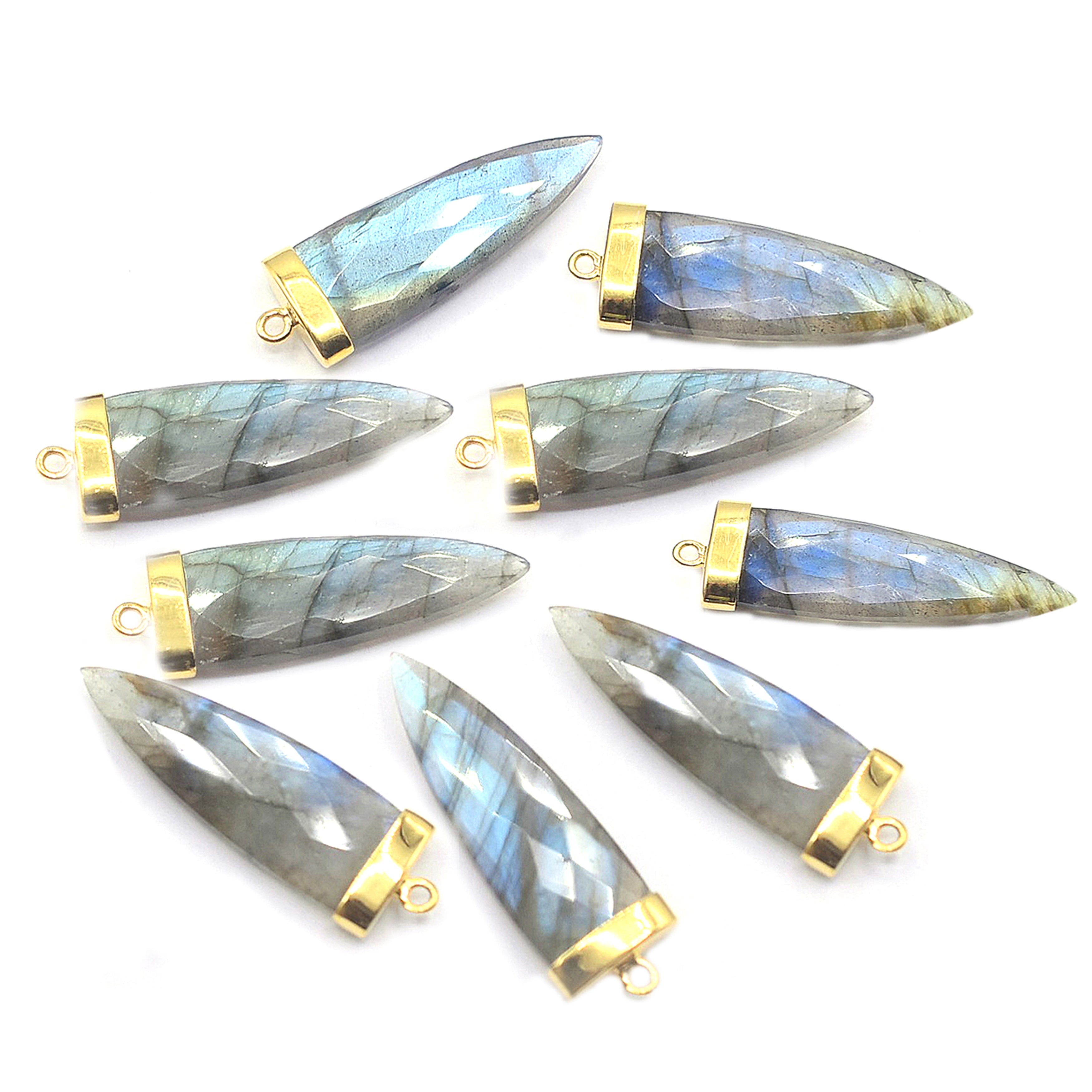 Labradorite pendant in arrow design, silver vermeil bezel