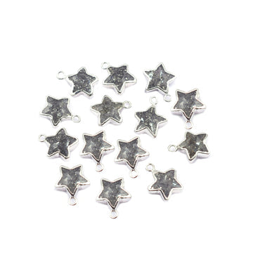 Star-shaped Black Sunstone pendant with Silver electroplated finish