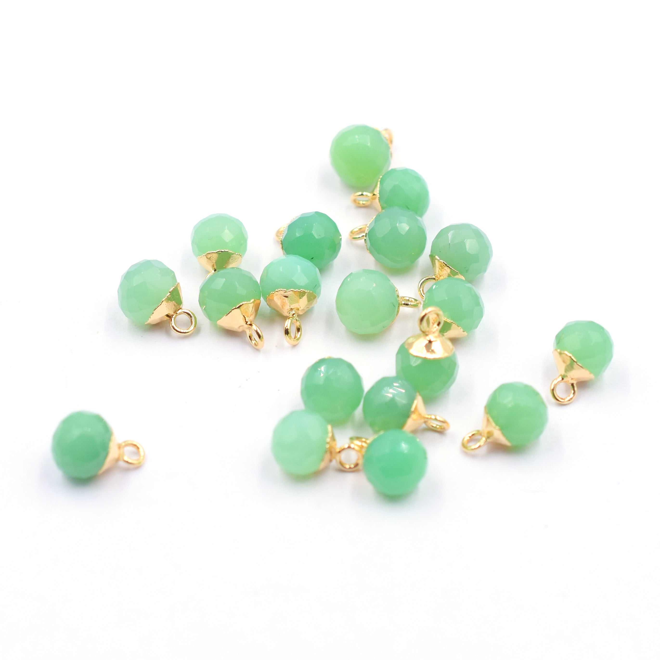 Stylish Chrysoprase Chalcedony onion pendant in gold frame