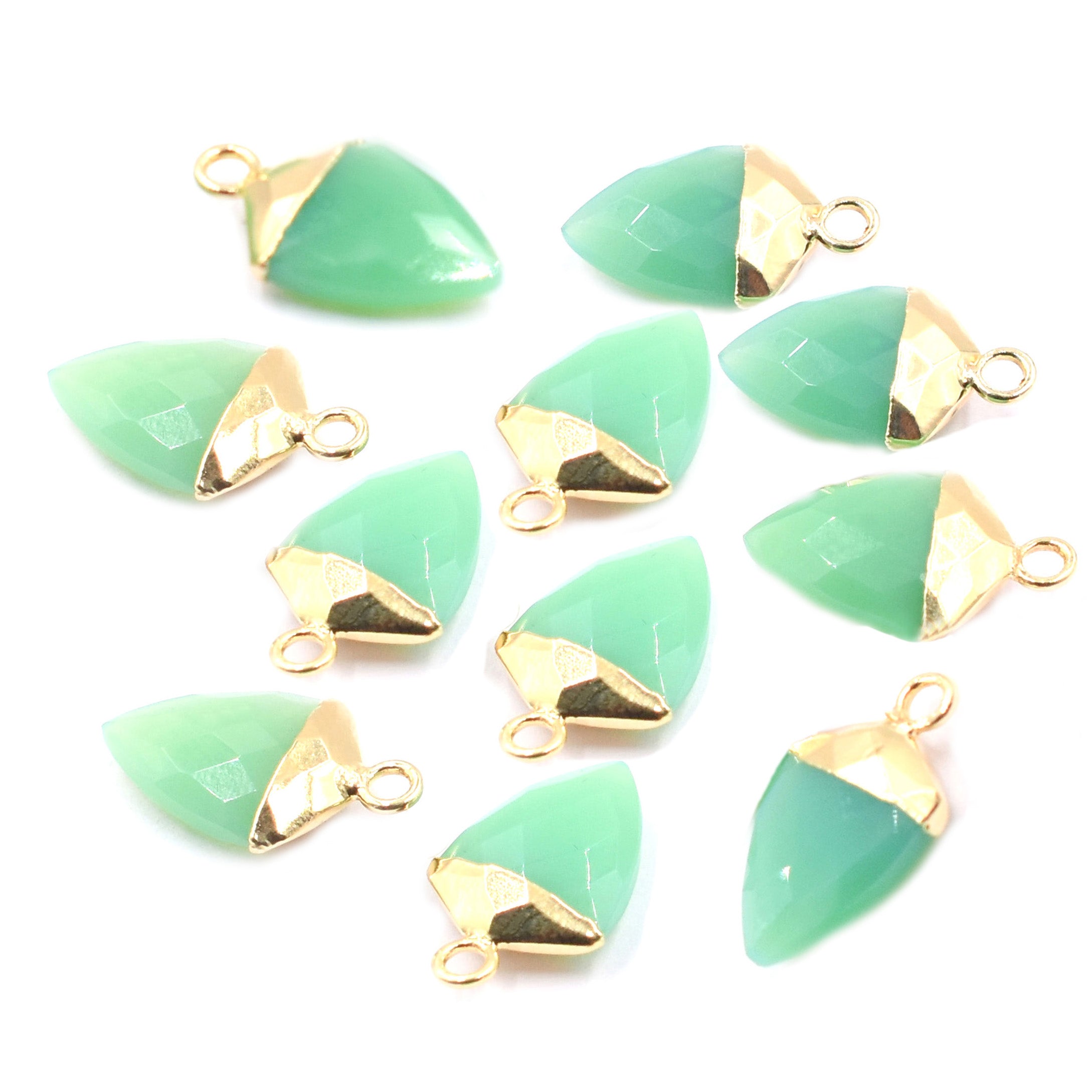 Stylish Chrysoprase Chalcedony Shield pendant in gold frame