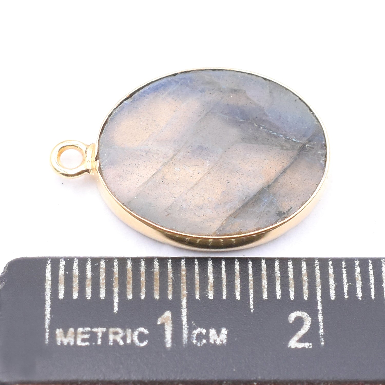 Silver vermeil labradorite oval shape pendant