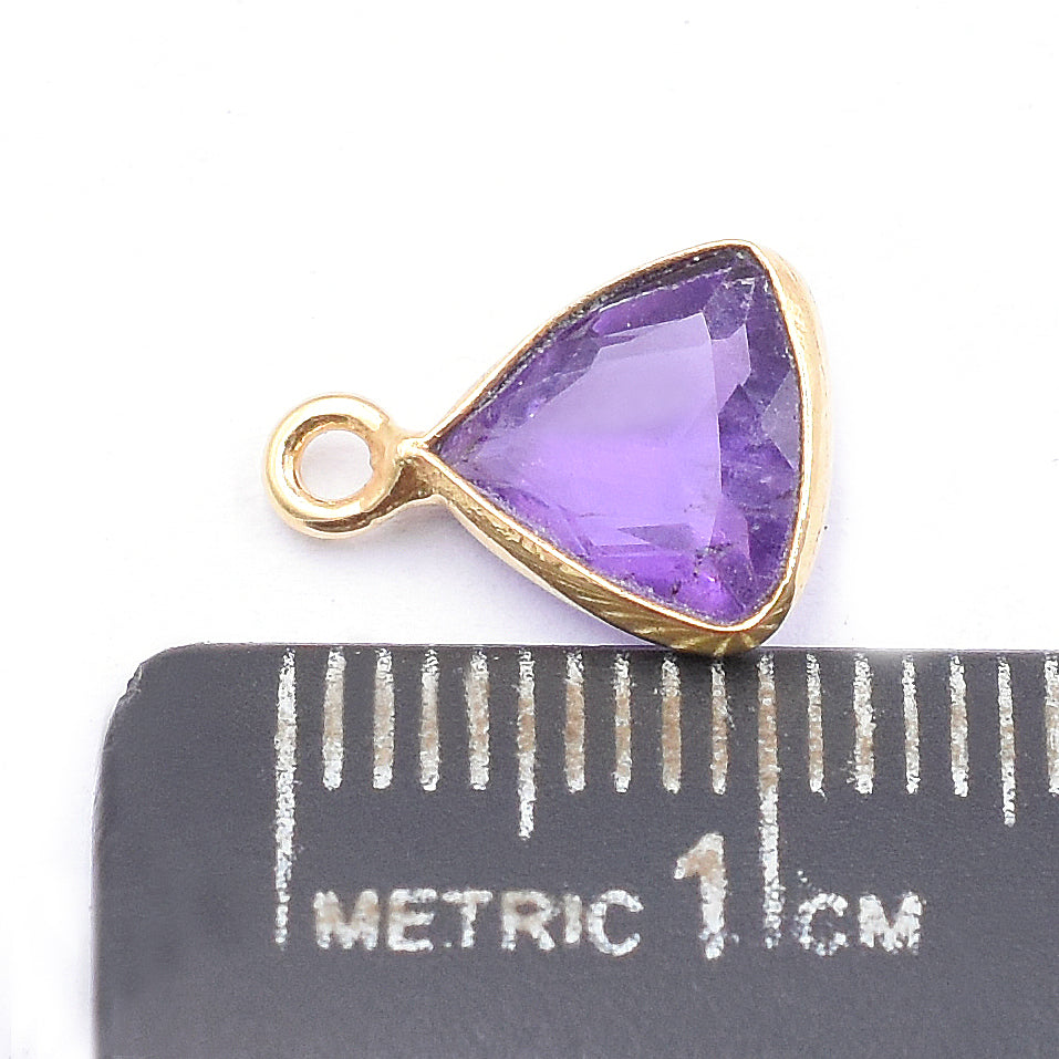Triangle Shape Amethyst Silver Pendant – 8MM






