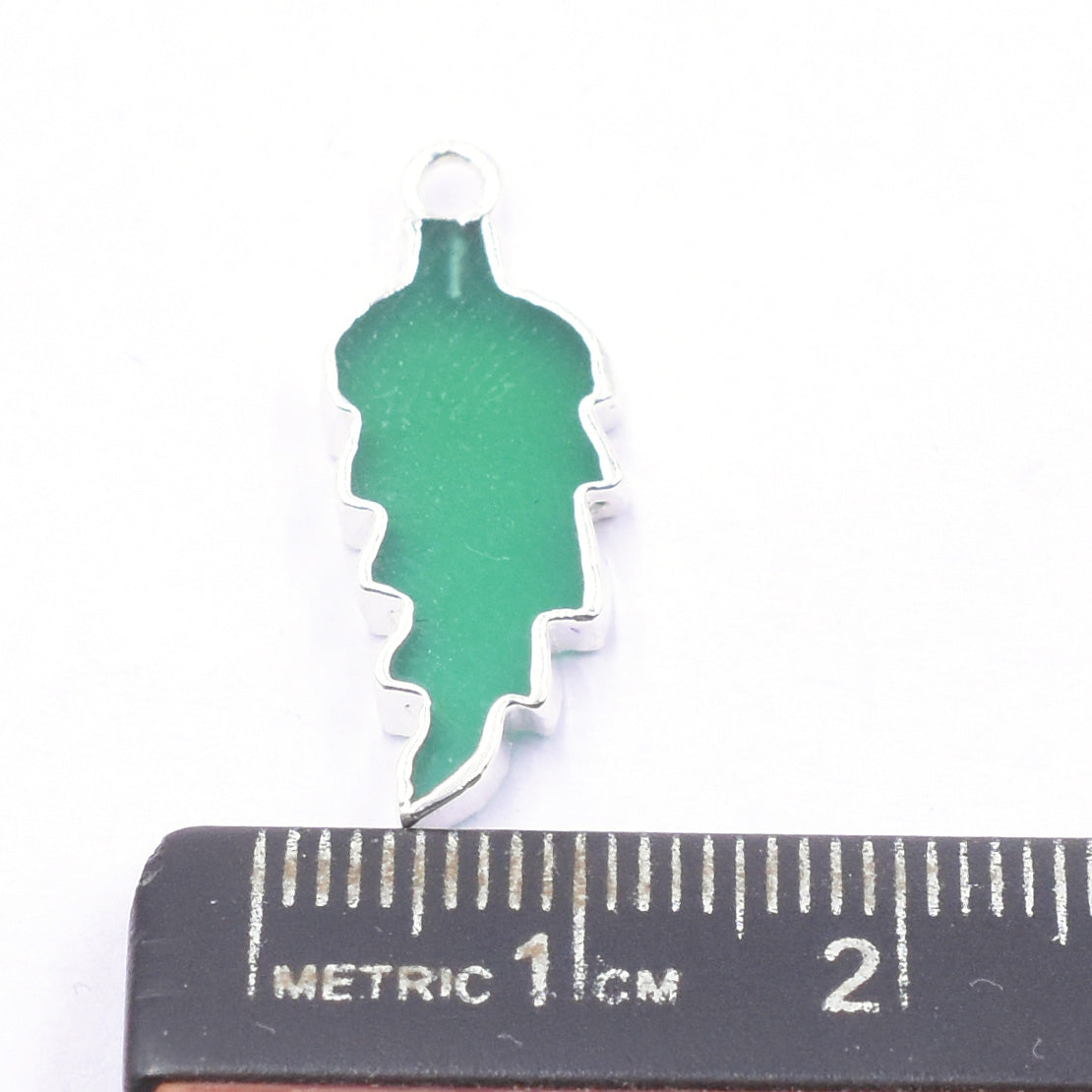 green onyx leaf pendant silver electroplated