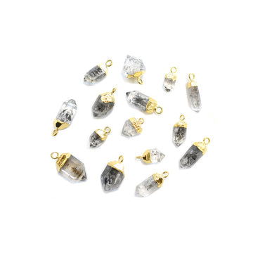 handcrafted quartz pendant rough design

